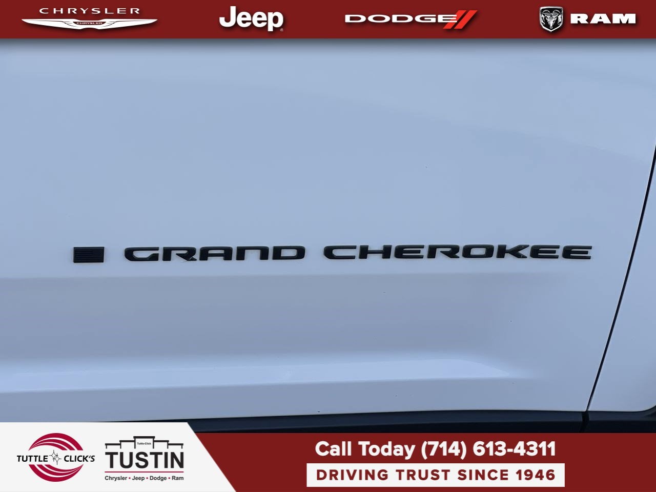 2025 Jeep Grand Cherokee Limited photo 3