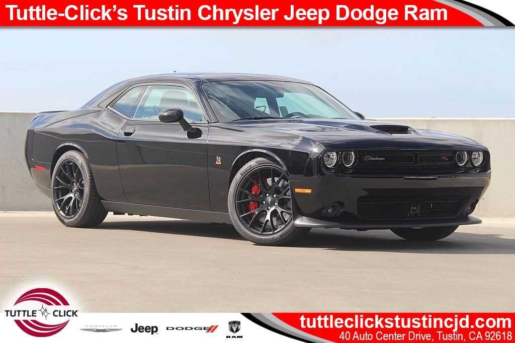 This Dodge Challenger Hellcat Makes Its Best Impression Of An Old Charger