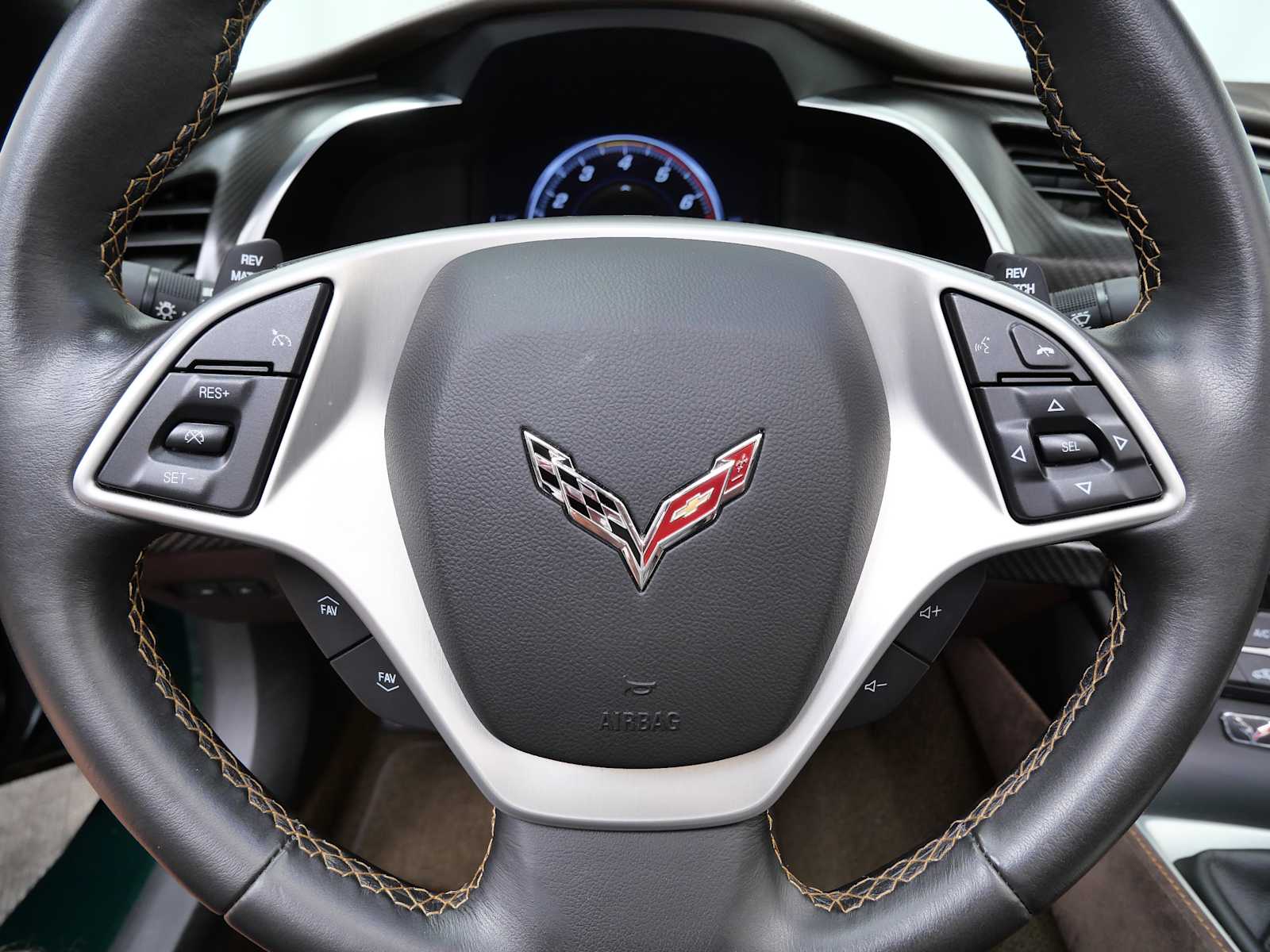 Thumbnail: 2014 Chevrolet Corvette - 25