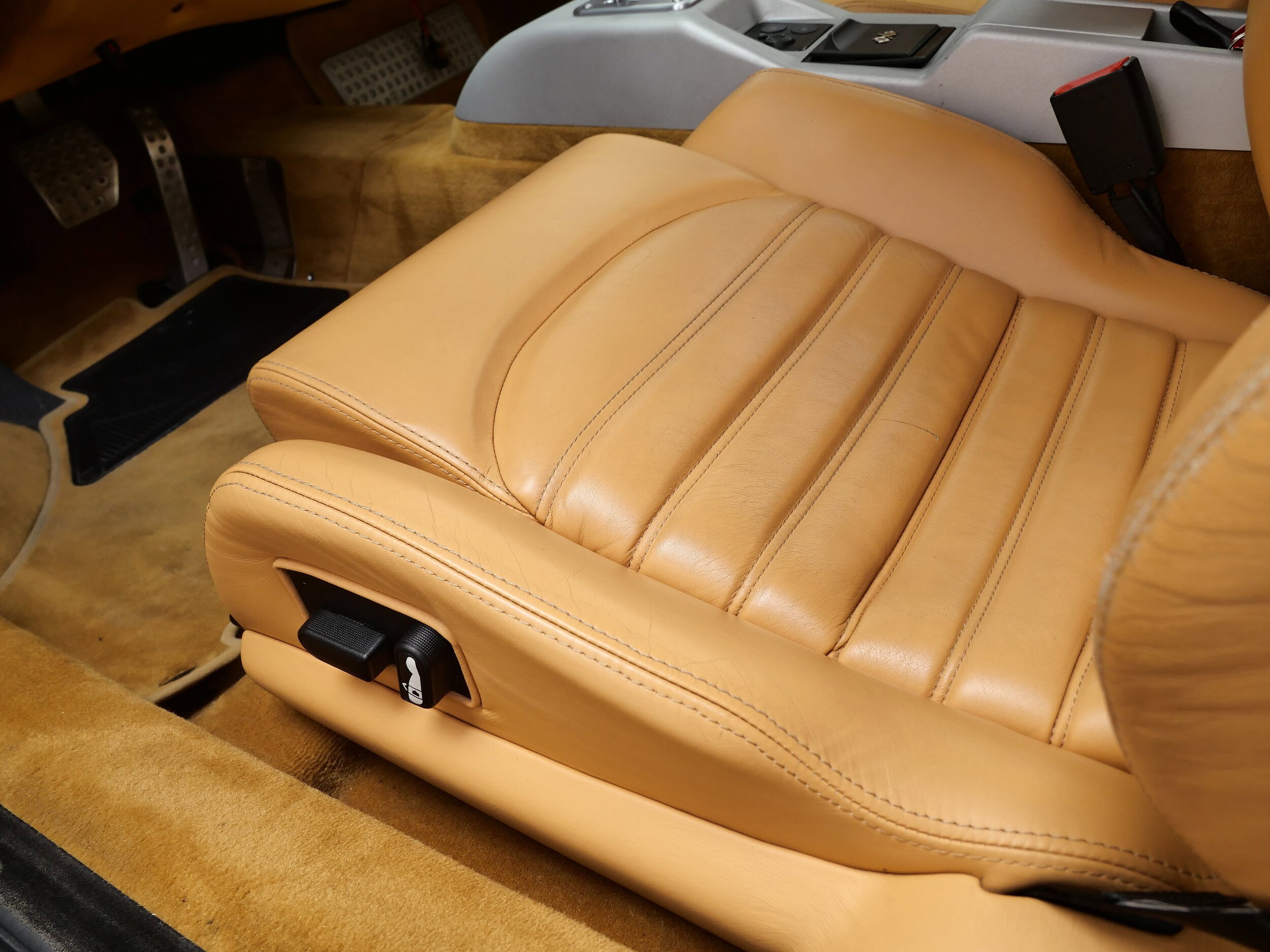 Thumbnail: 2000 Ferrari 360 - 19