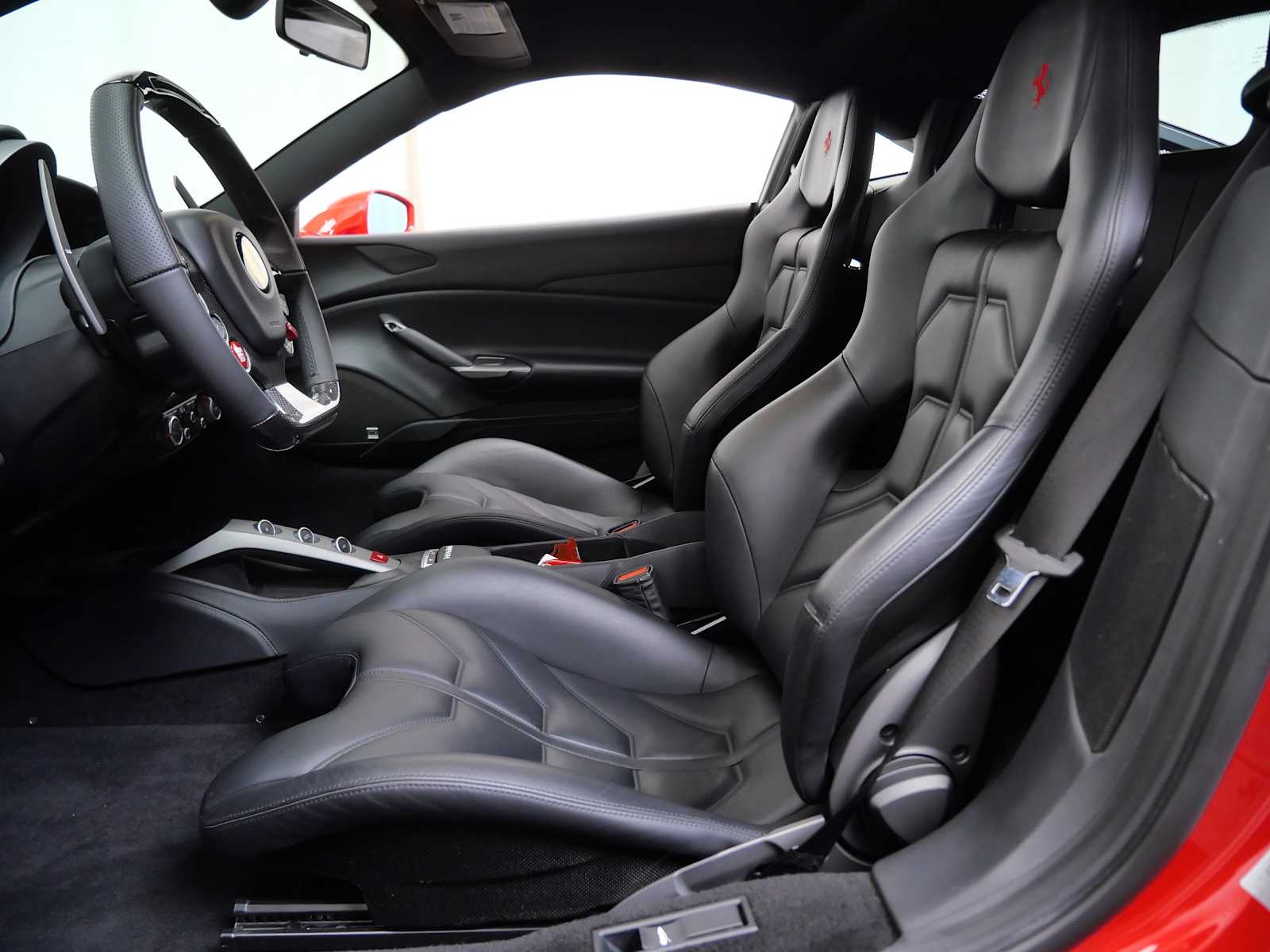 Thumbnail: 2016 Ferrari 488 - 16
