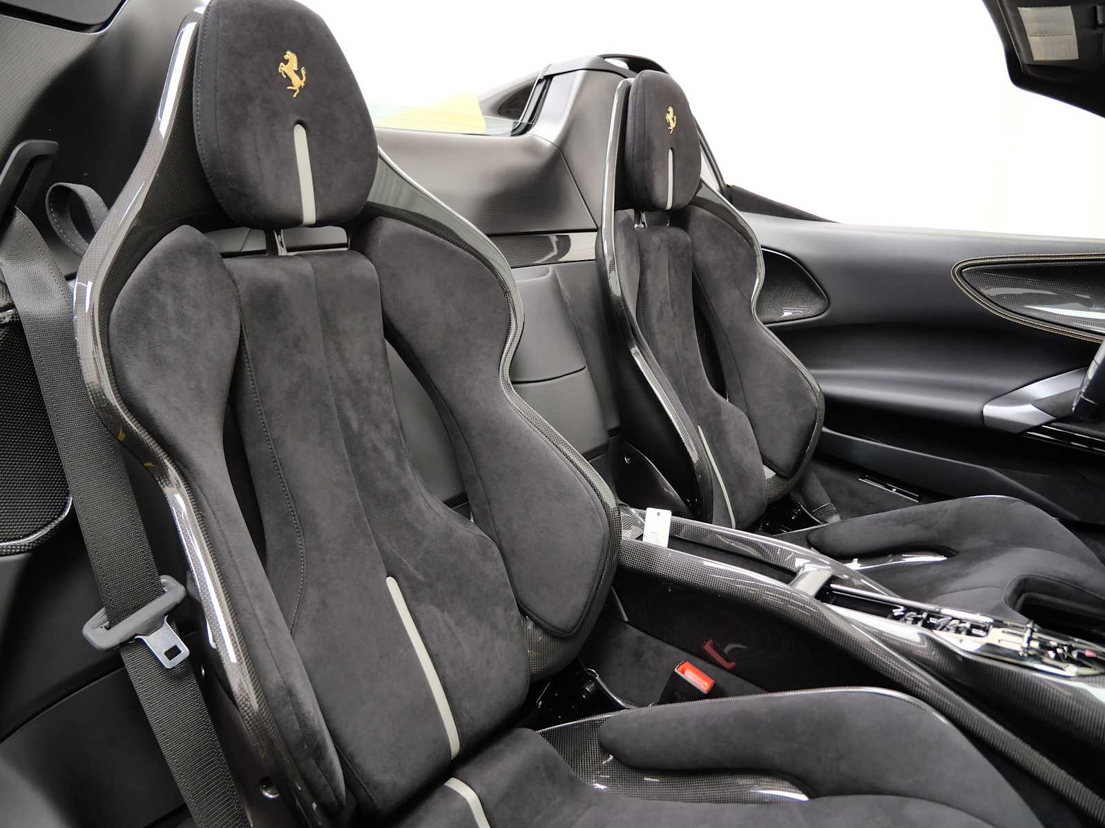 Thumbnail: 2022 Ferrari SF90 - 17