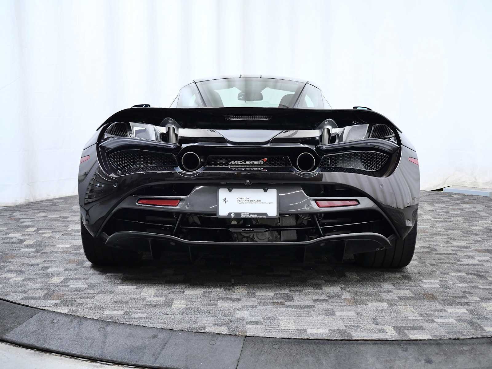 Thumbnail: 2018 Mclaren 720S - 4
