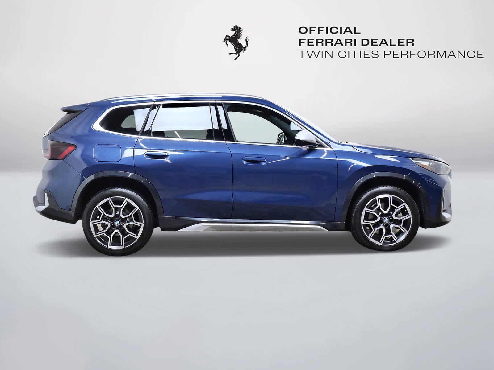 Thumbnail: 2023 BMW X1 - 5
