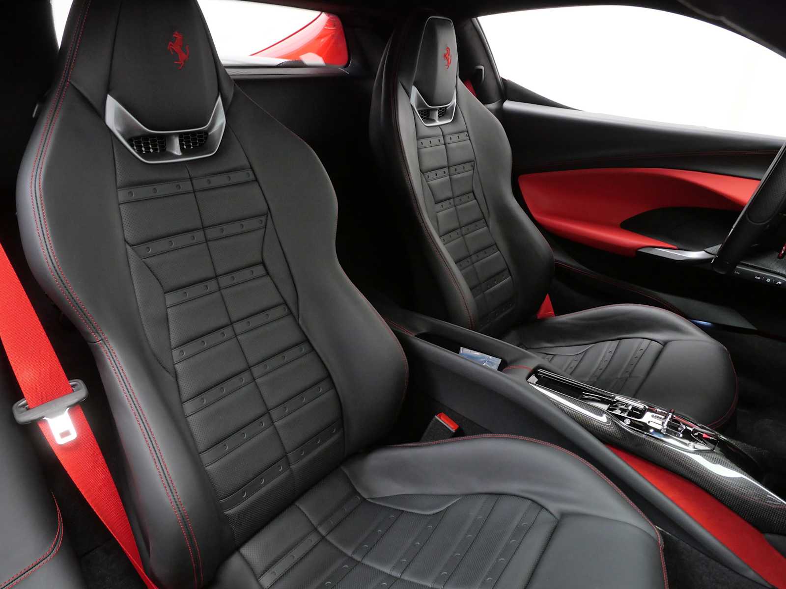 Thumbnail: 2025 Ferrari 296 - 13