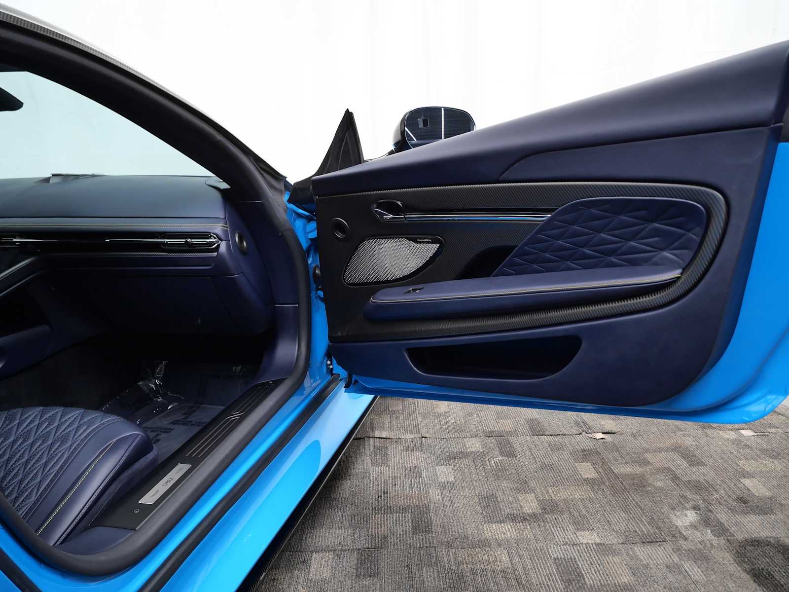 Thumbnail: 2024 Aston Martin DB12 - 13