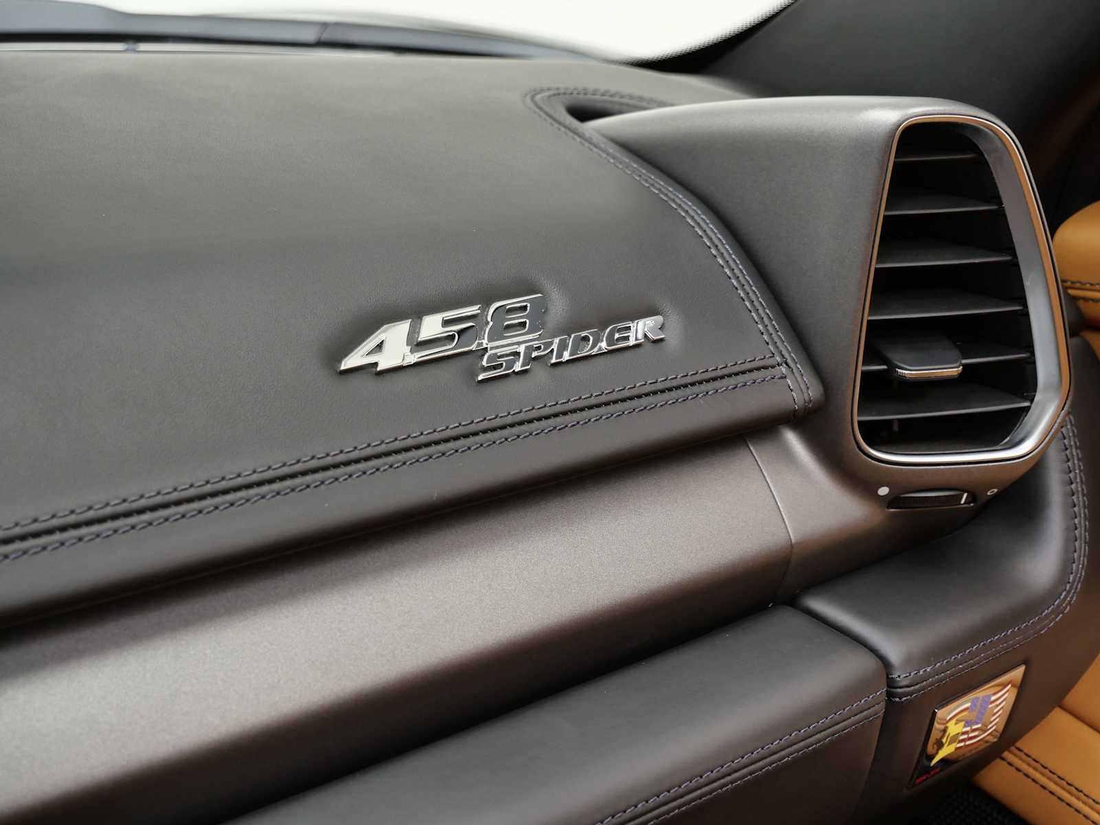 Thumbnail: 2015 Ferrari 458 - 31