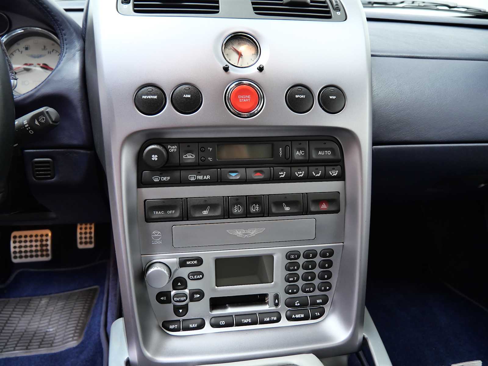 Thumbnail: 2003 Aston Martin Vanquish - 20