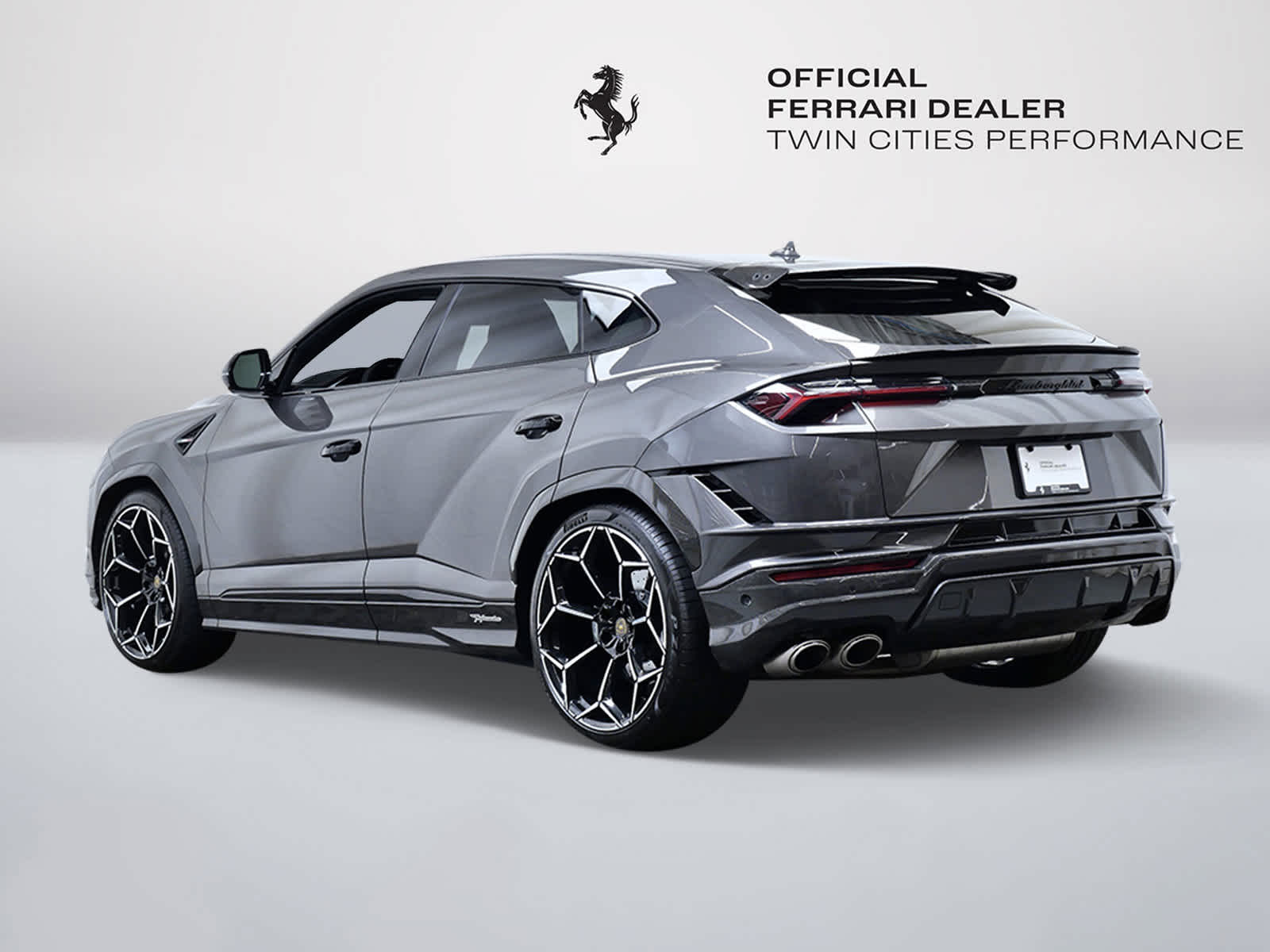 Thumbnail: 2023 Lamborghini Urus - 3