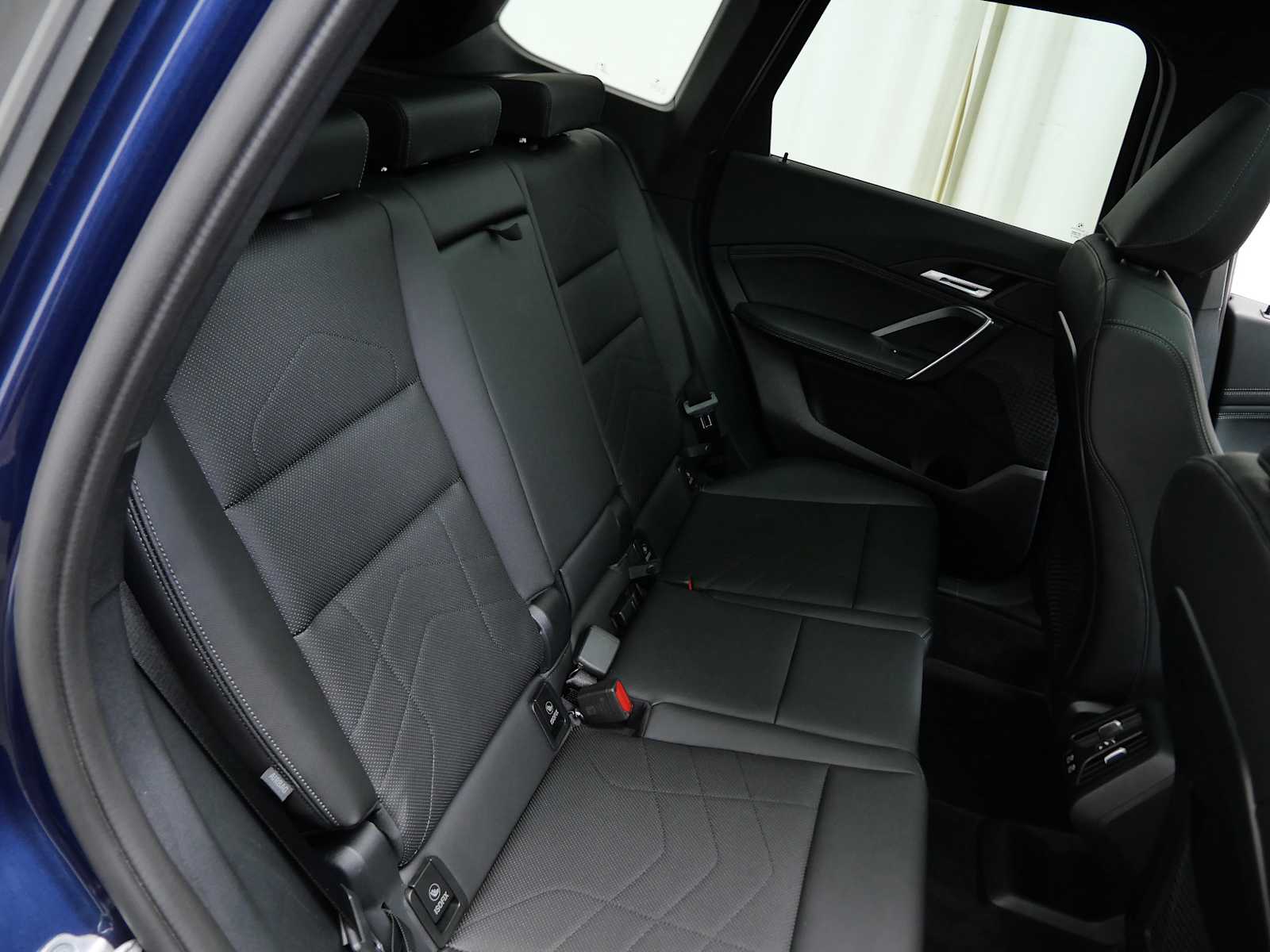 Thumbnail: 2023 BMW X1 - 13