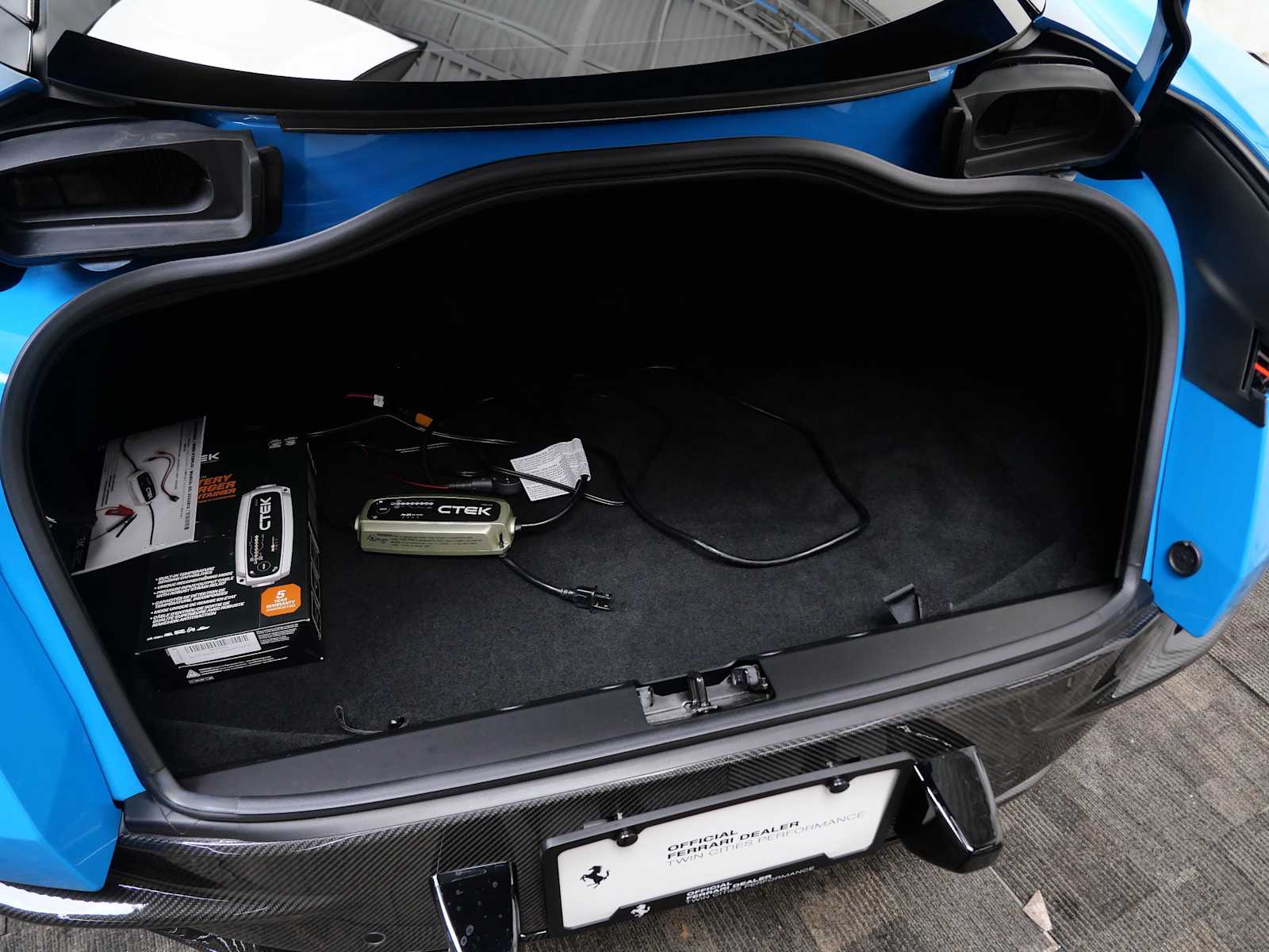 Thumbnail: 2024 Aston Martin DB12 - 33