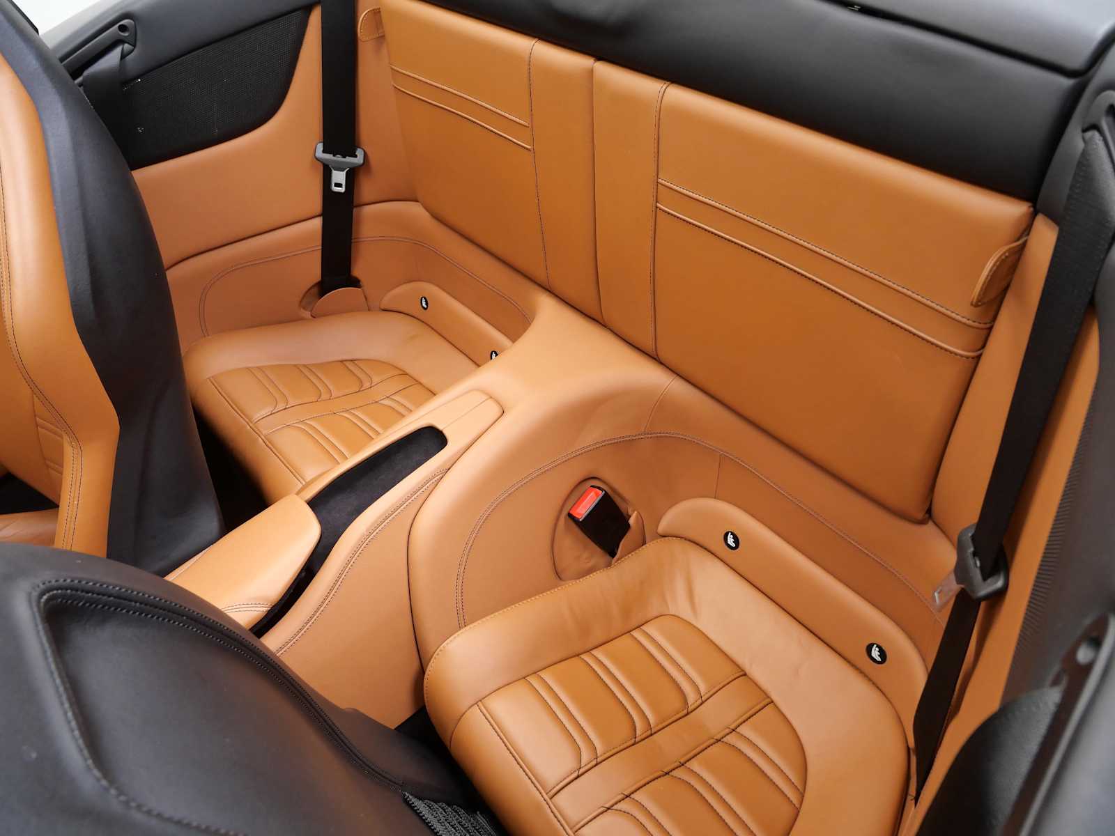 Thumbnail: 2015 Ferrari California - 24