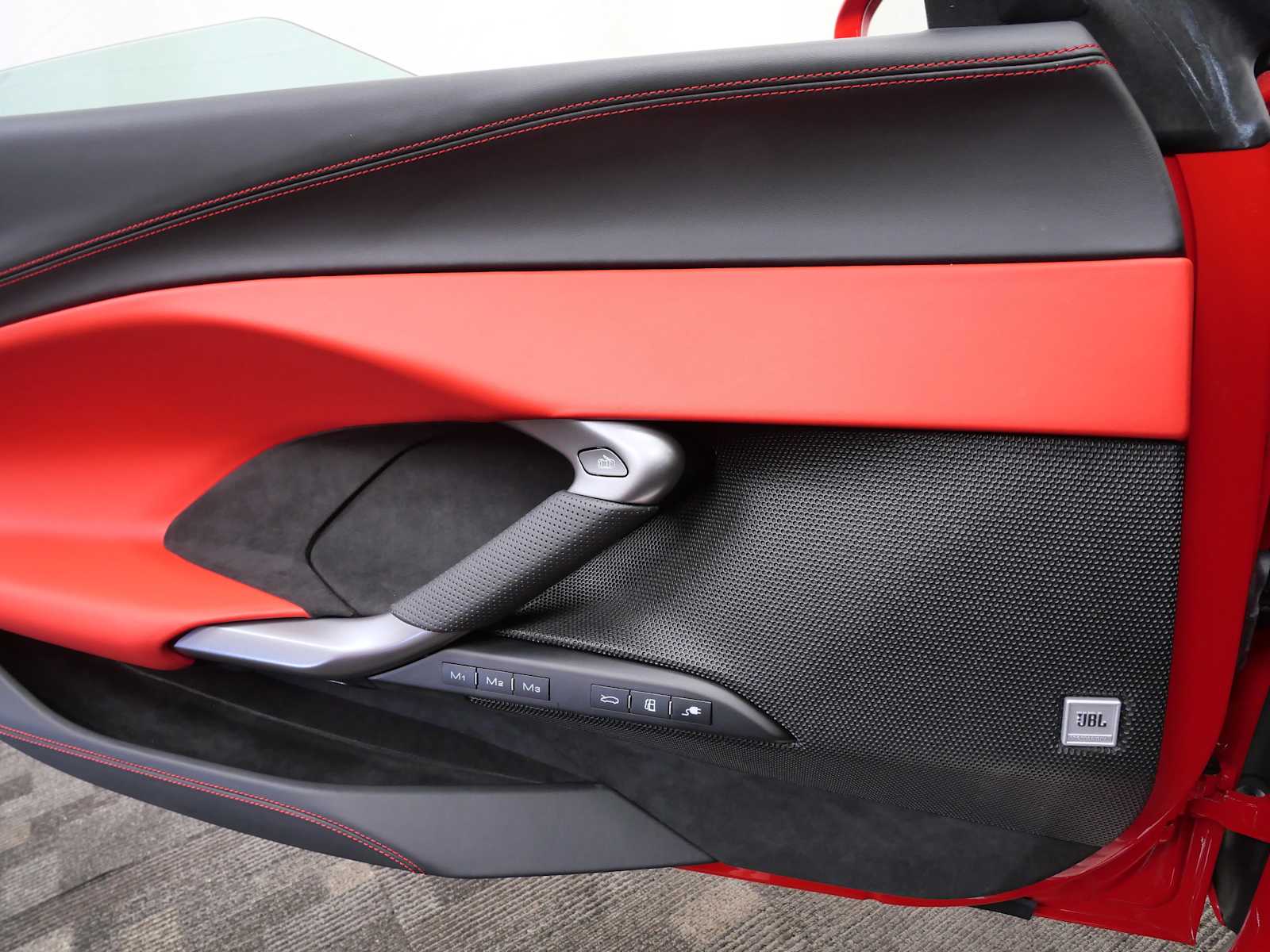 Thumbnail: 2025 Ferrari 296 - 24