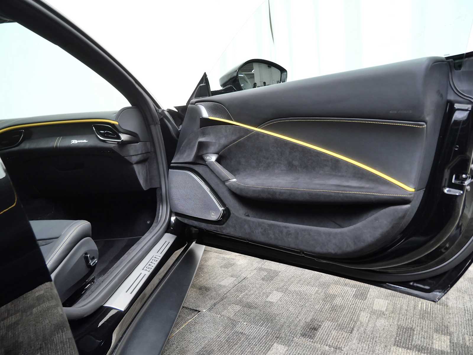 Thumbnail: 2024 Ferrari Roma - 12