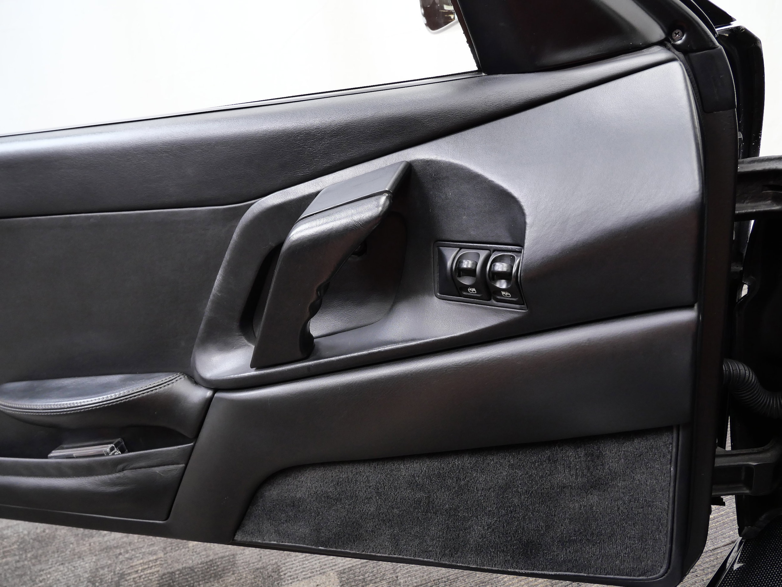 Thumbnail: 1999 Ferrari F355 - 30