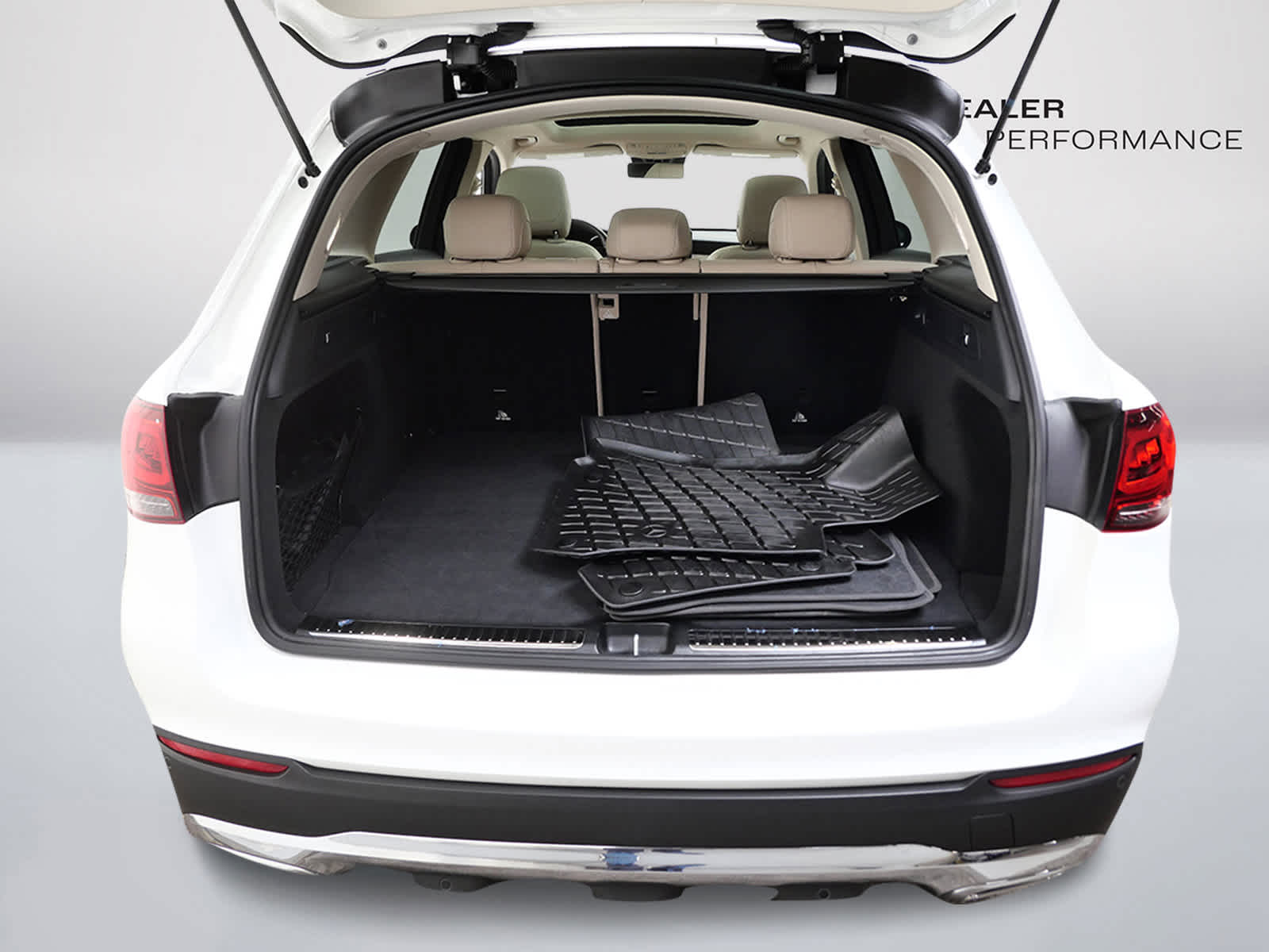 Thumbnail: 2022 Mercedes-Benz GLC - 16