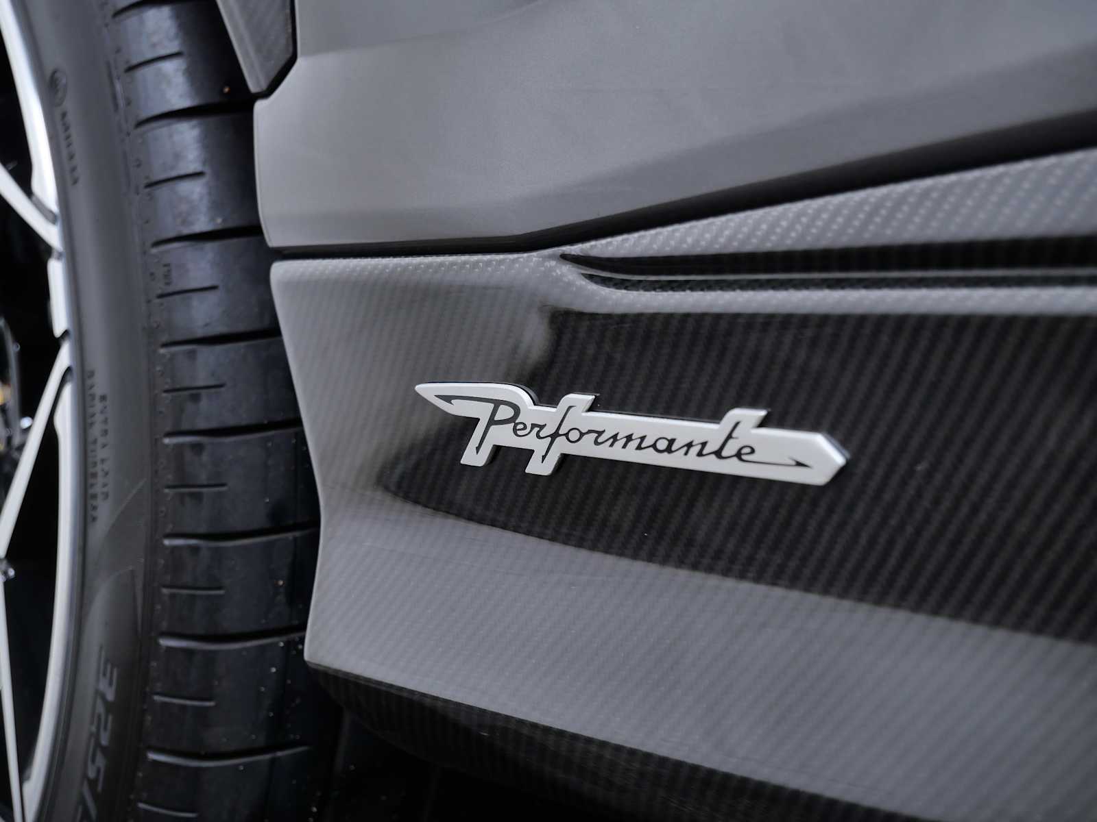Thumbnail: 2023 Lamborghini Urus - 12