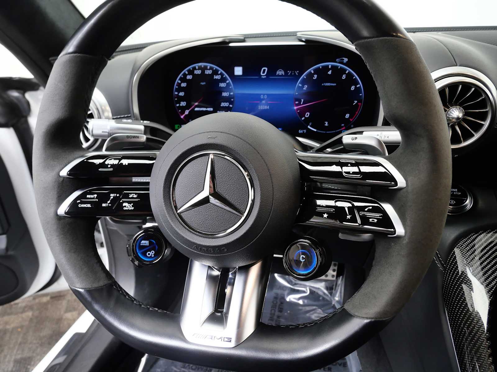 Thumbnail: 2022 Mercedes-Benz SL-Class - 29