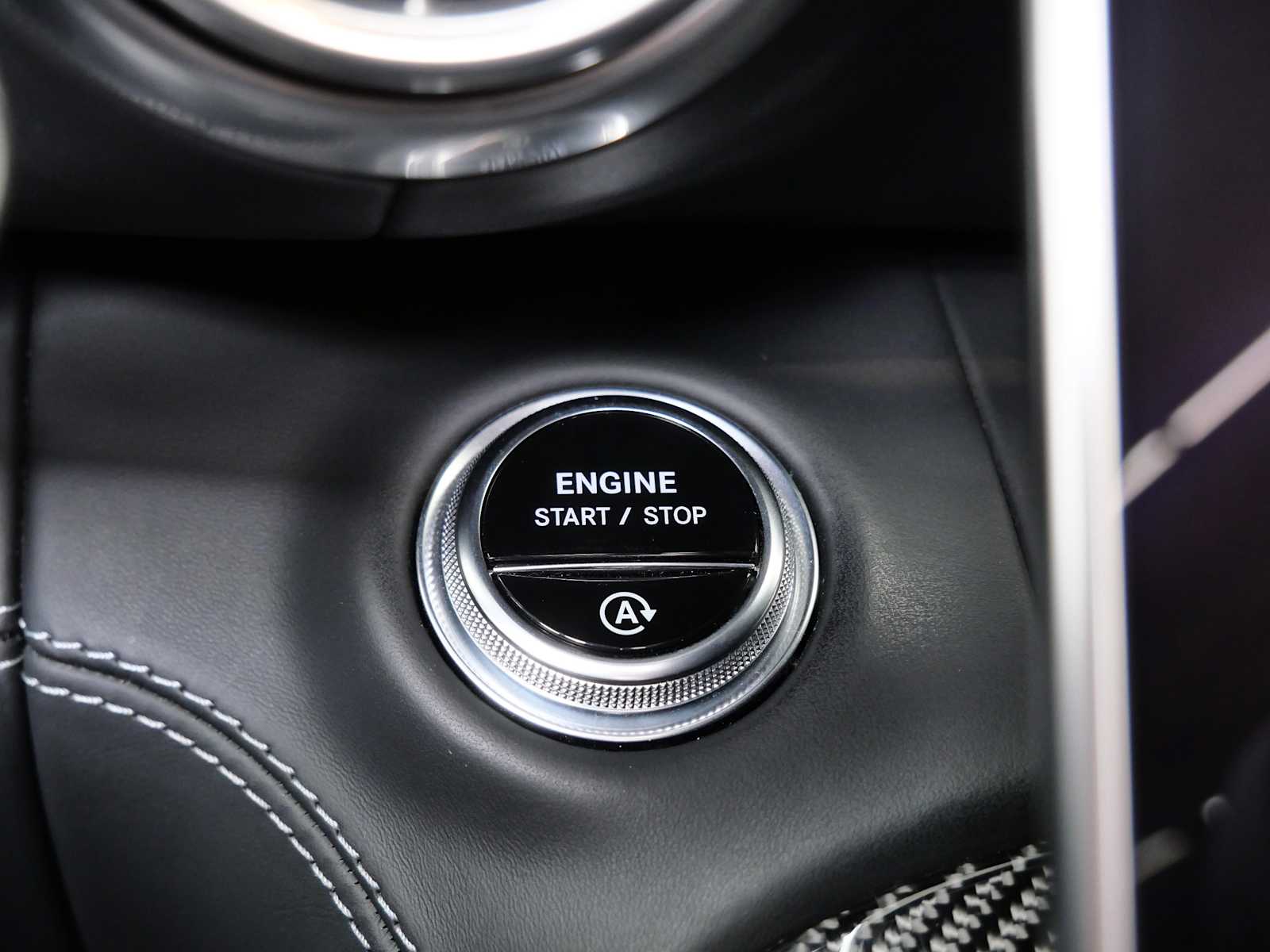 Thumbnail: 2022 Mercedes-Benz SL-Class - 25