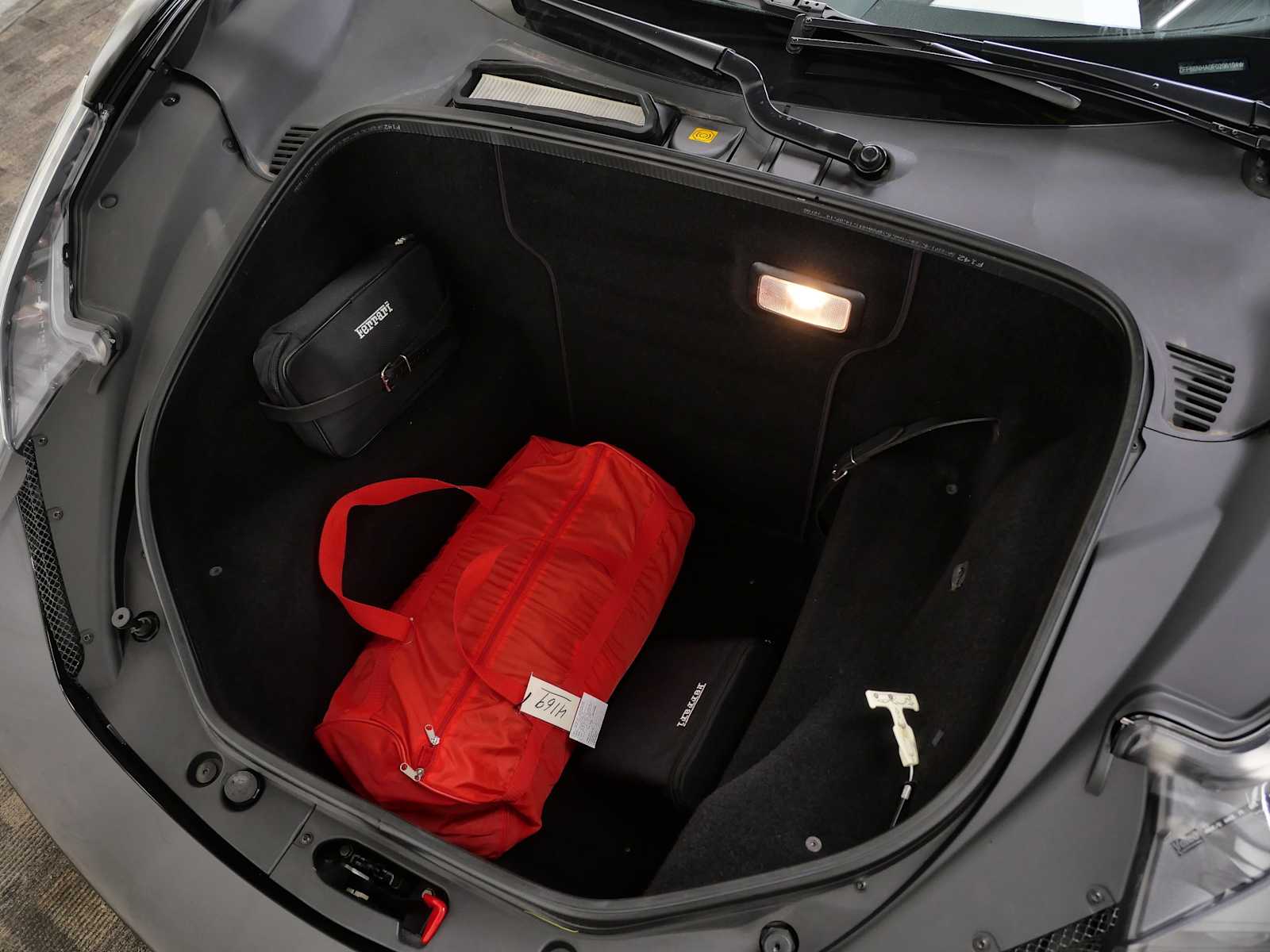 Thumbnail: 2015 Ferrari 458 - 33