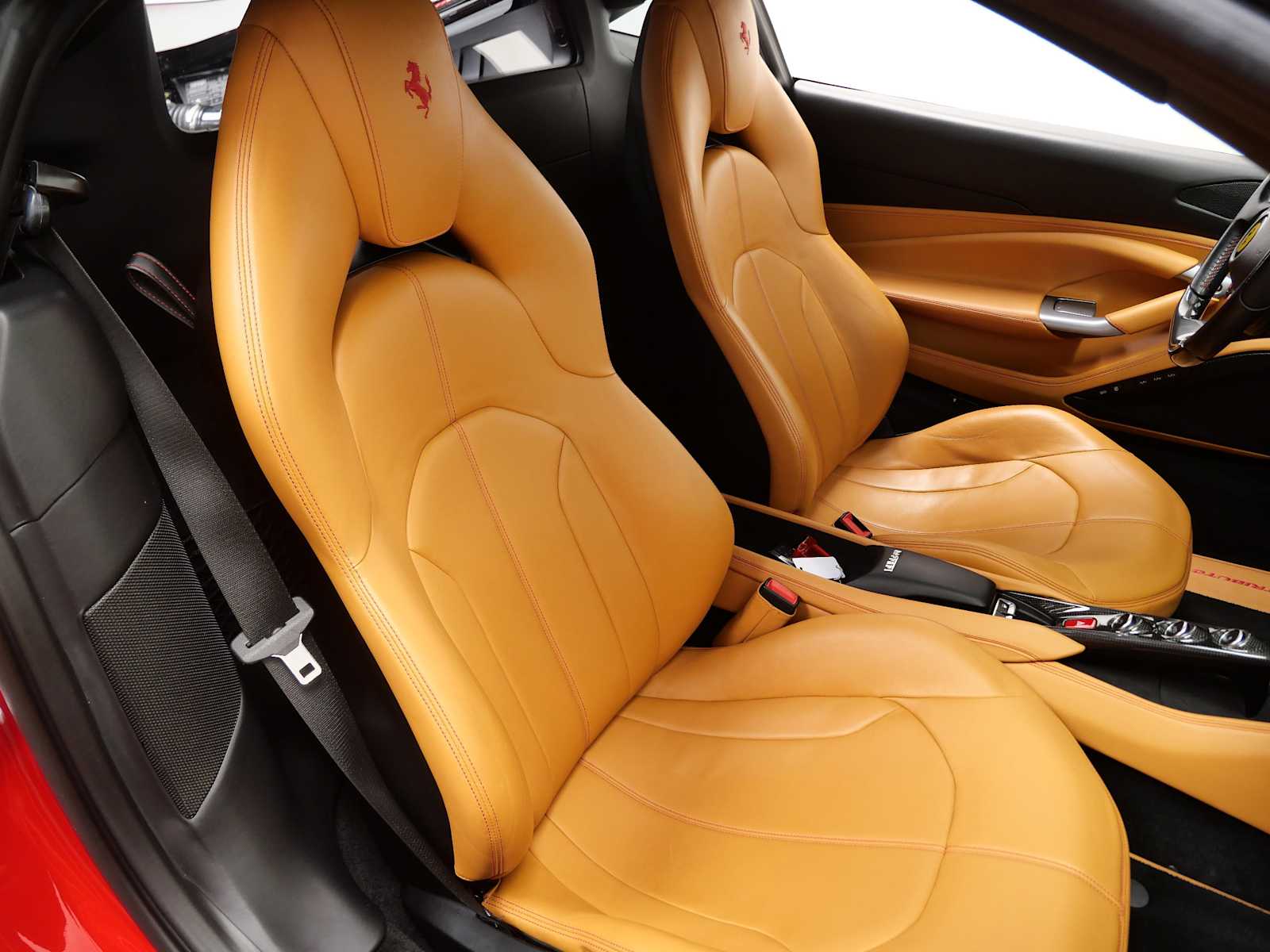 Thumbnail: 2020 Ferrari F8 - 14