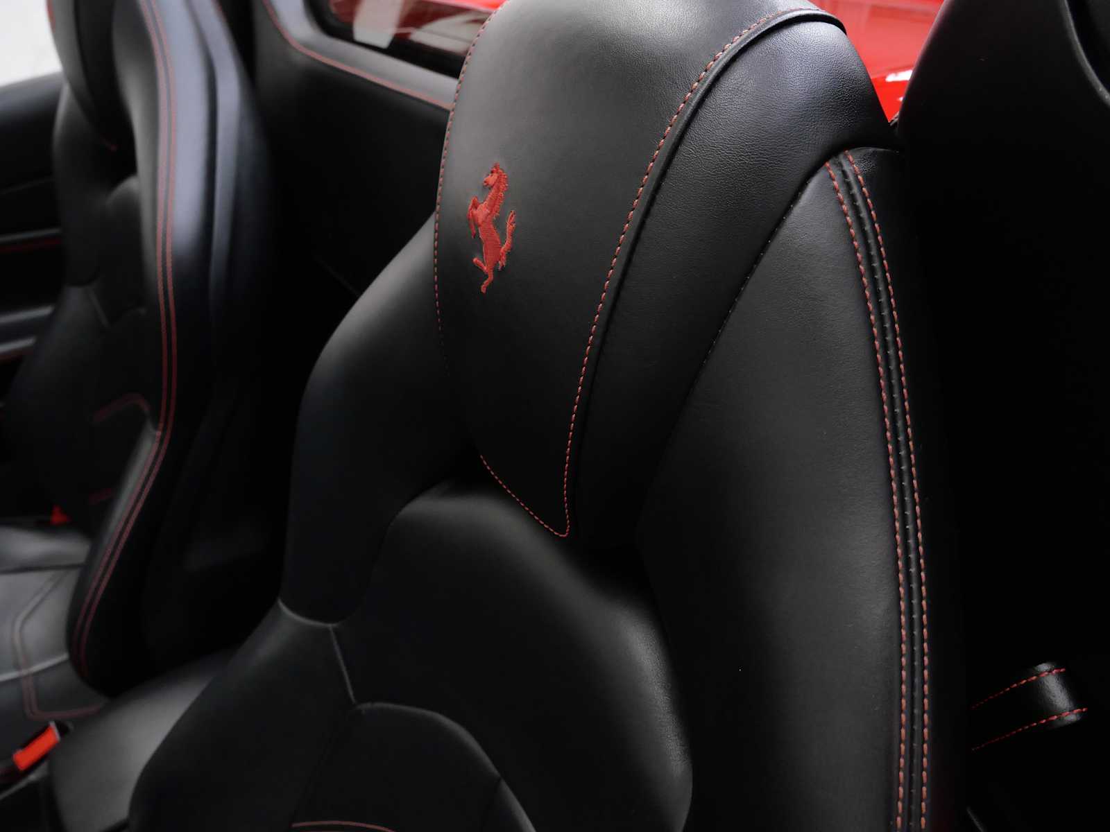 Thumbnail: 2019 Ferrari 488 - 20