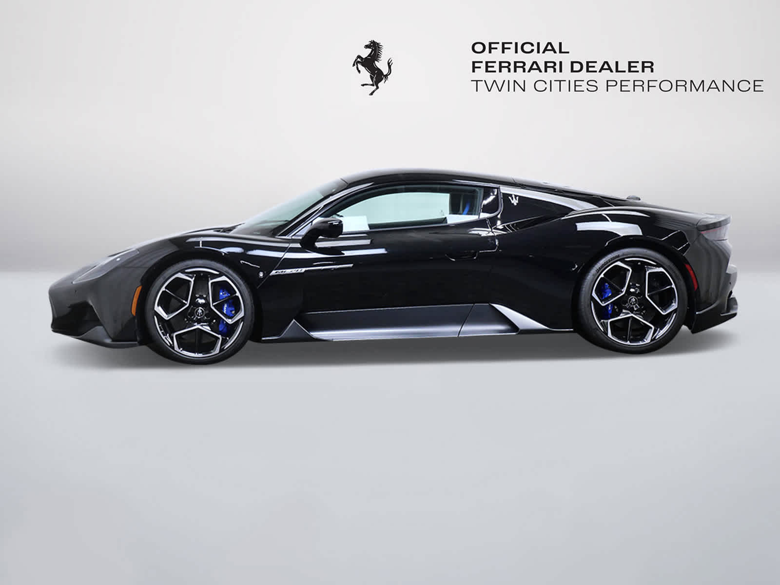 Thumbnail: 2022 Maserati MC20 - 2
