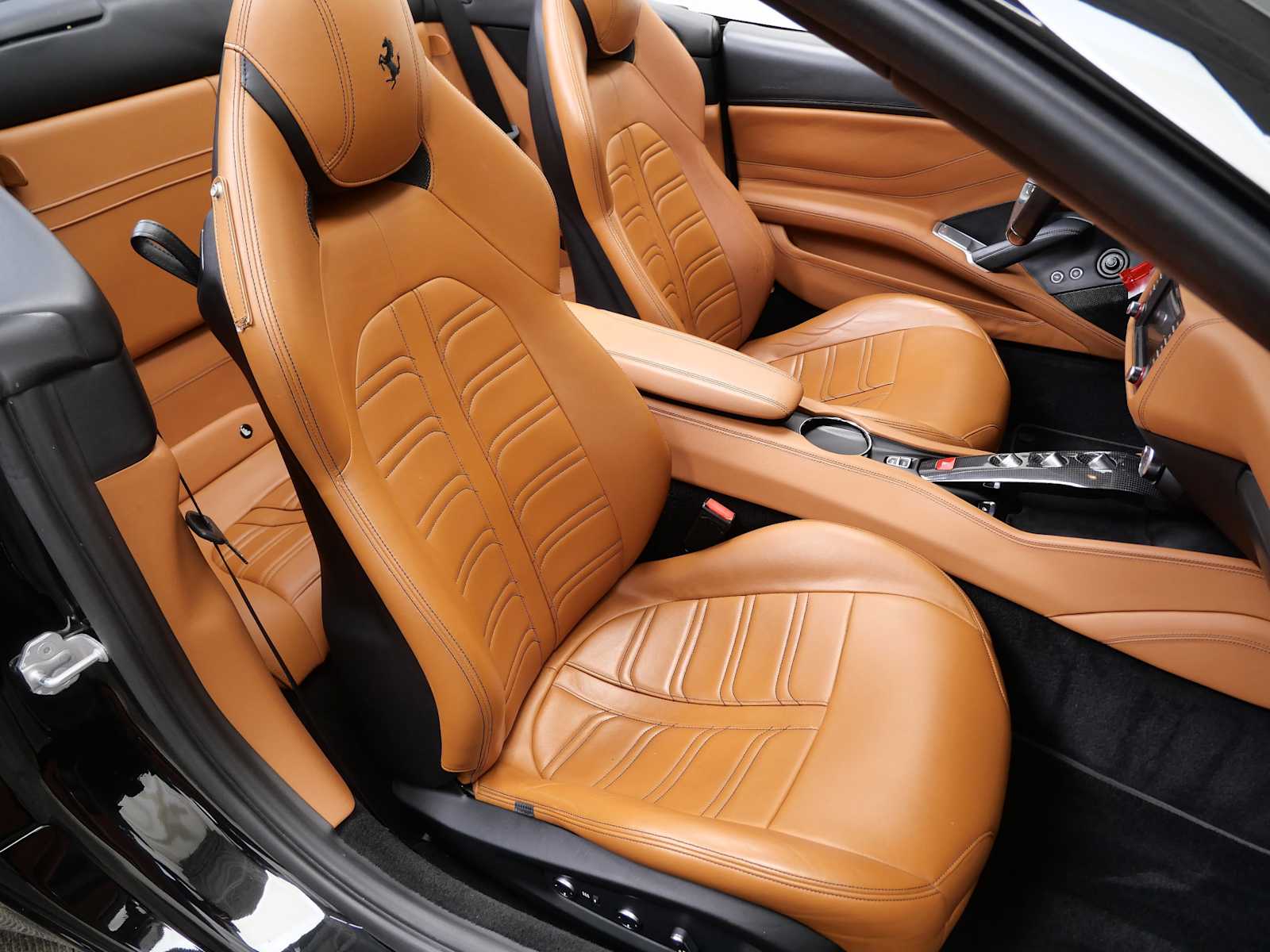 Thumbnail: 2015 Ferrari California - 18