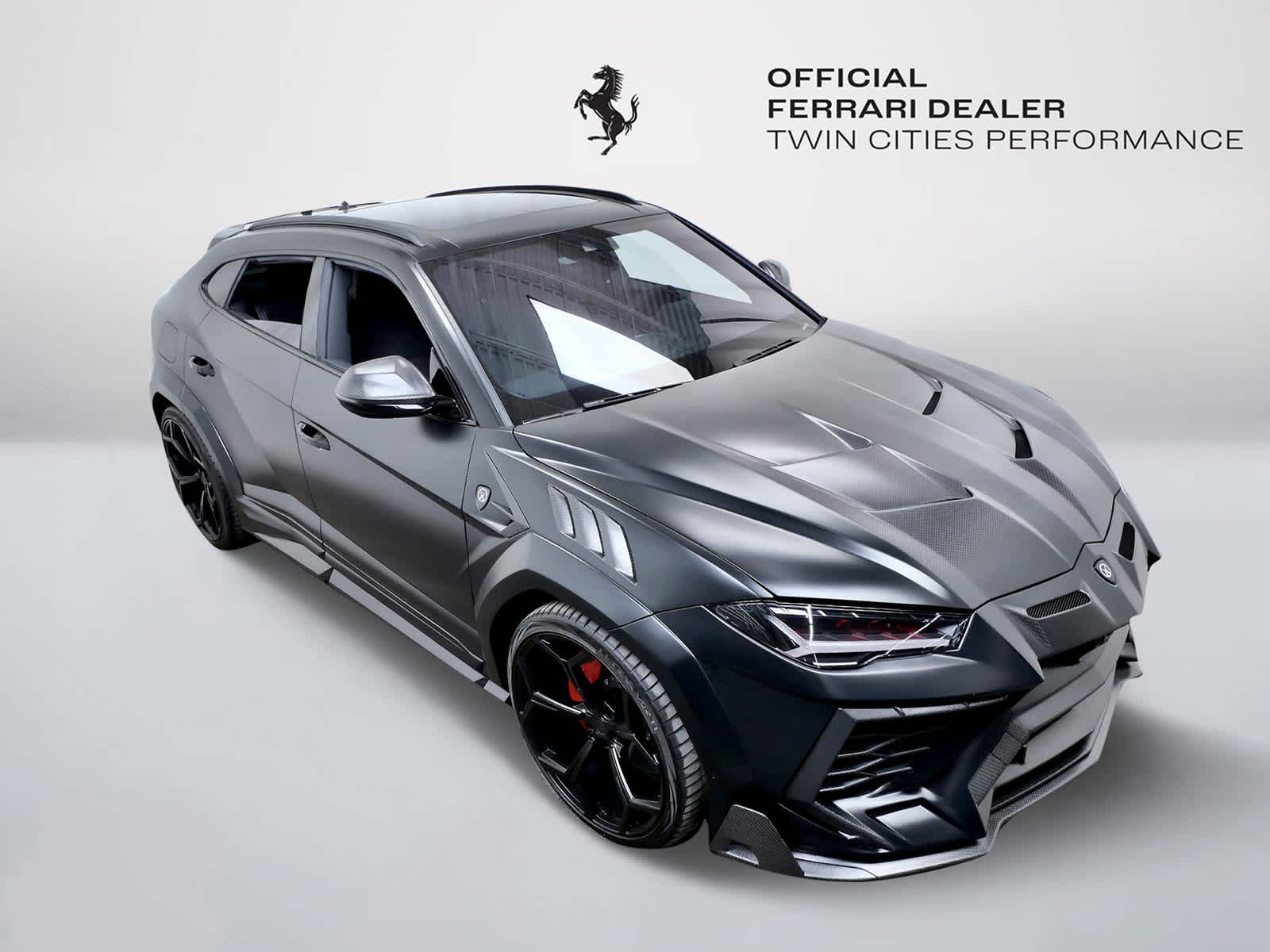Thumbnail: 2020 Lamborghini Urus - 10