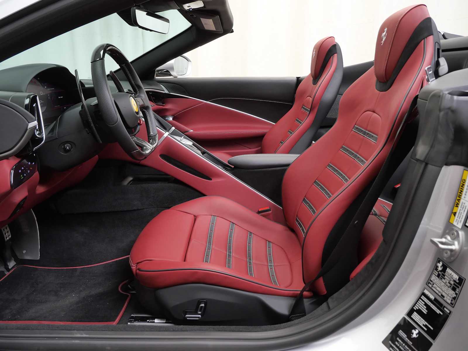 Thumbnail: 2025 Ferrari Roma - 19
