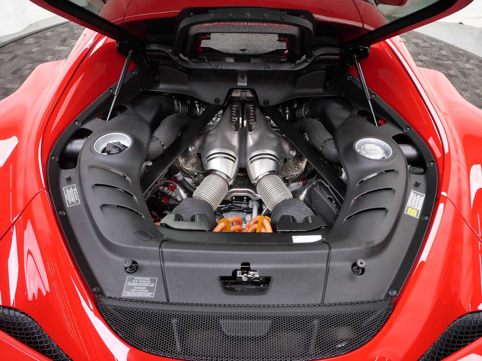 Thumbnail: 2025 Ferrari 296 - 31