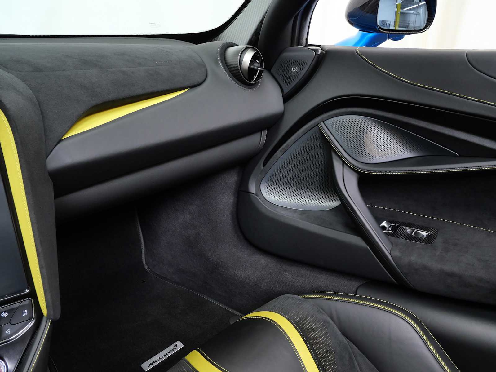 Thumbnail: 2022 Mclaren 720S - 25