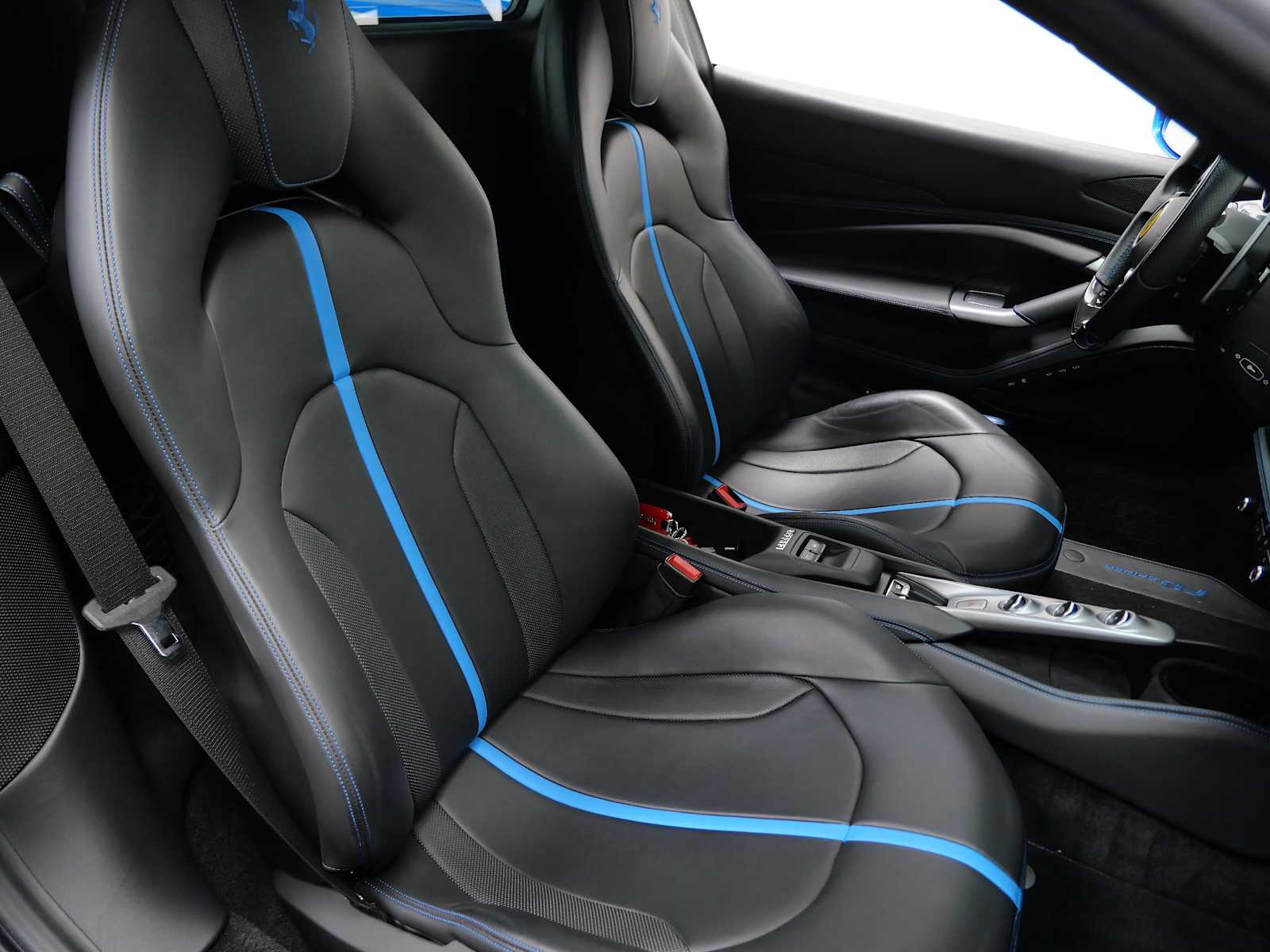 Thumbnail: 2023 Ferrari F8 - 16