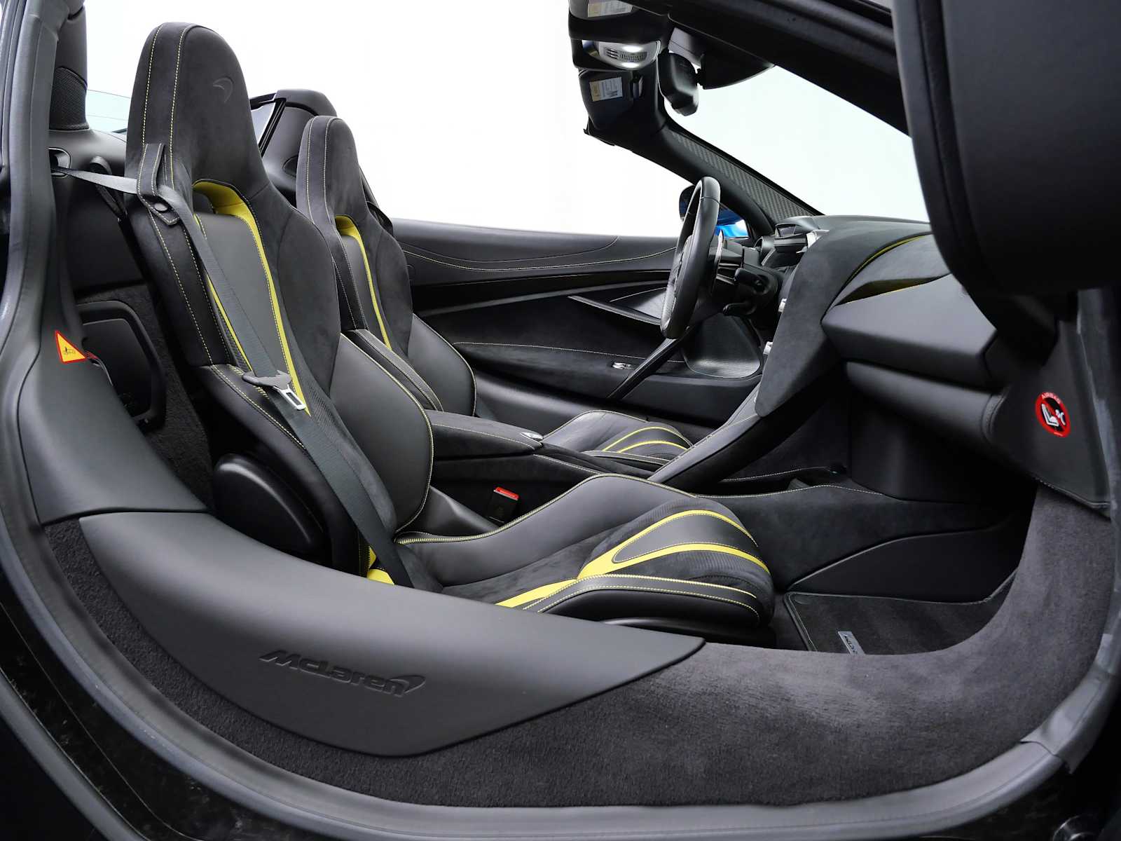 Thumbnail: 2022 Mclaren 720S - 17