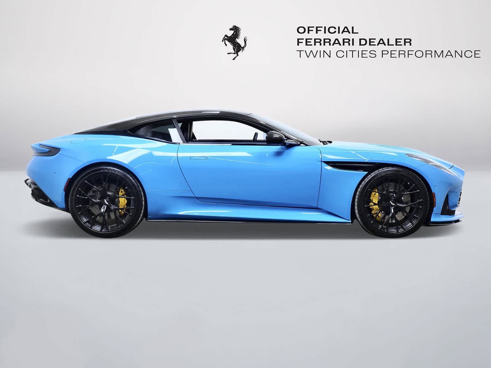 Thumbnail: 2024 Aston Martin DB12 - 7