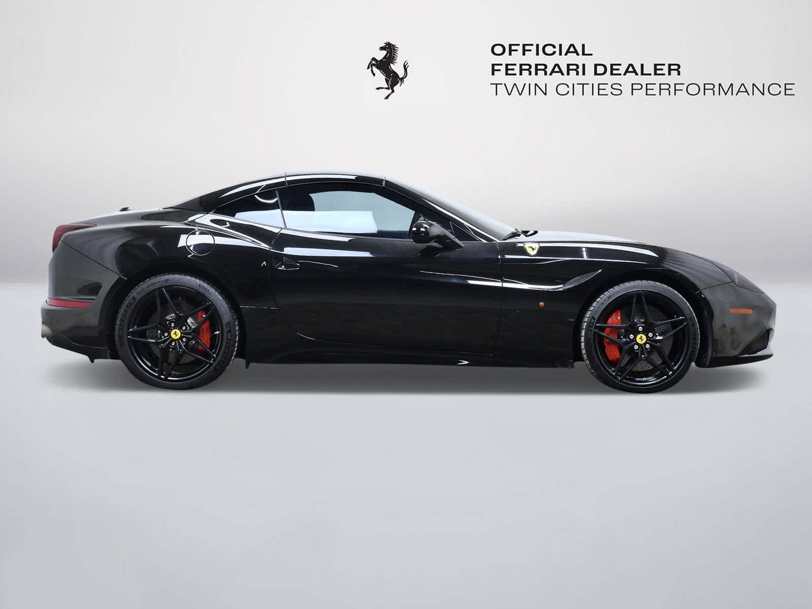 Thumbnail: 2015 Ferrari California - 7
