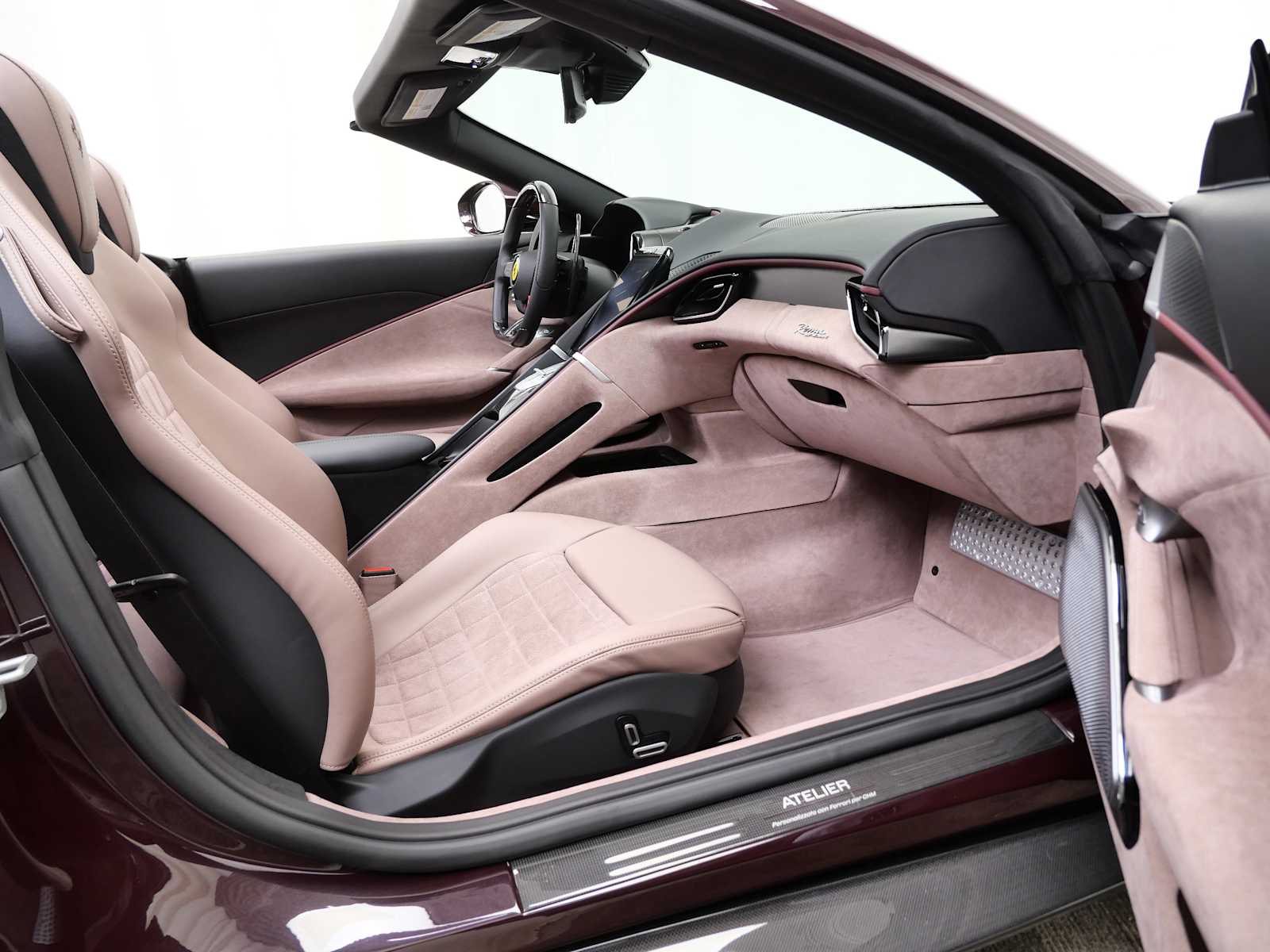 Thumbnail: 2025 Ferrari Roma - 17