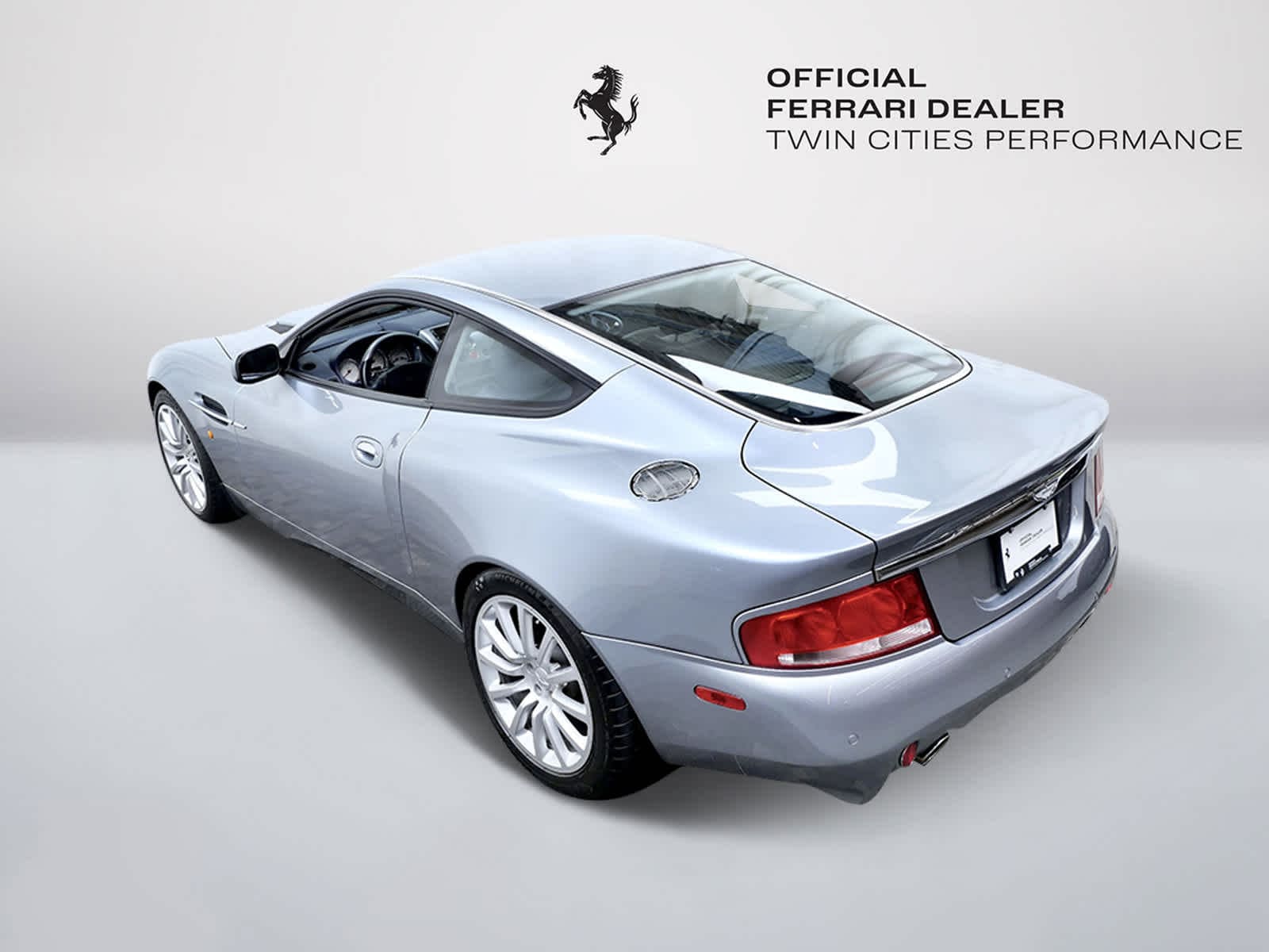 Thumbnail: 2003 Aston Martin Vanquish - 5