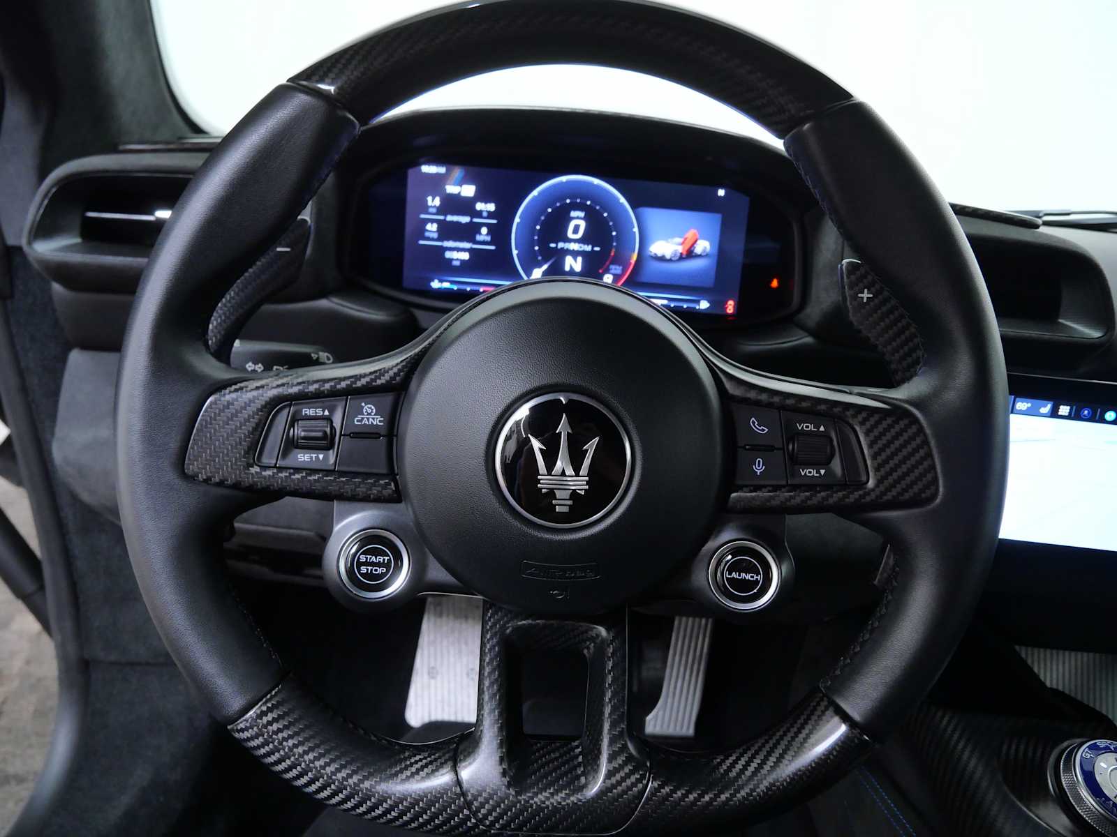 Thumbnail: 2022 Maserati MC20 - 25
