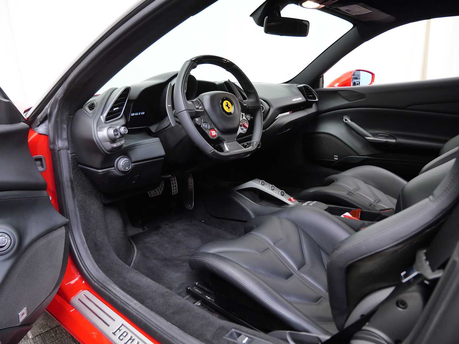 Thumbnail: 2016 Ferrari 488 - 15