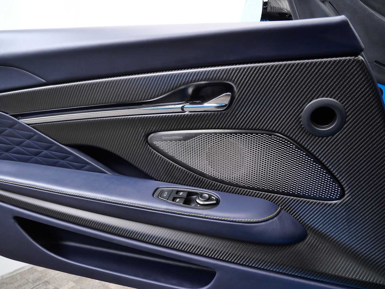 Thumbnail: 2024 Aston Martin DB12 - 31