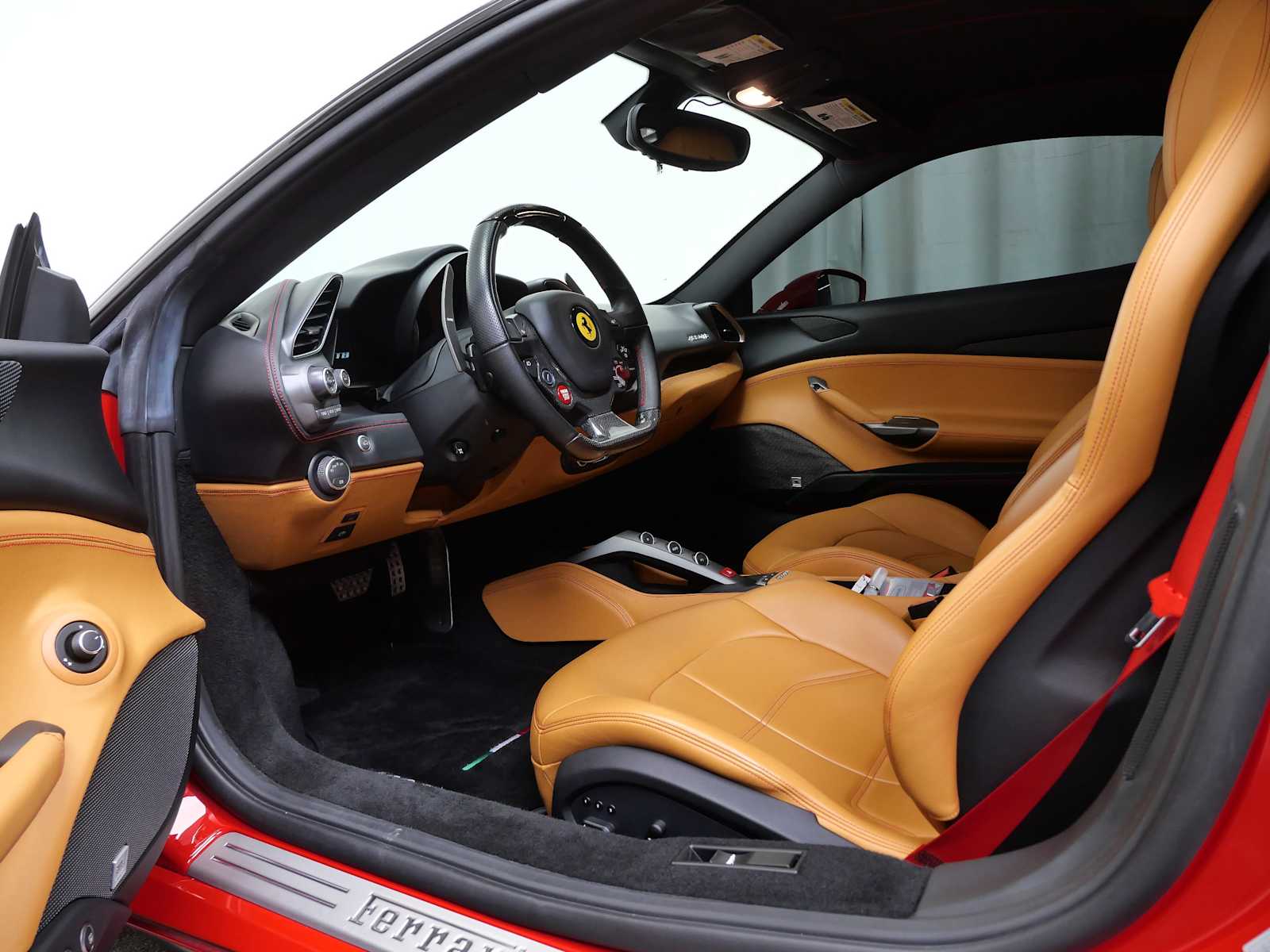 Thumbnail: 2018 Ferrari 488 - 16