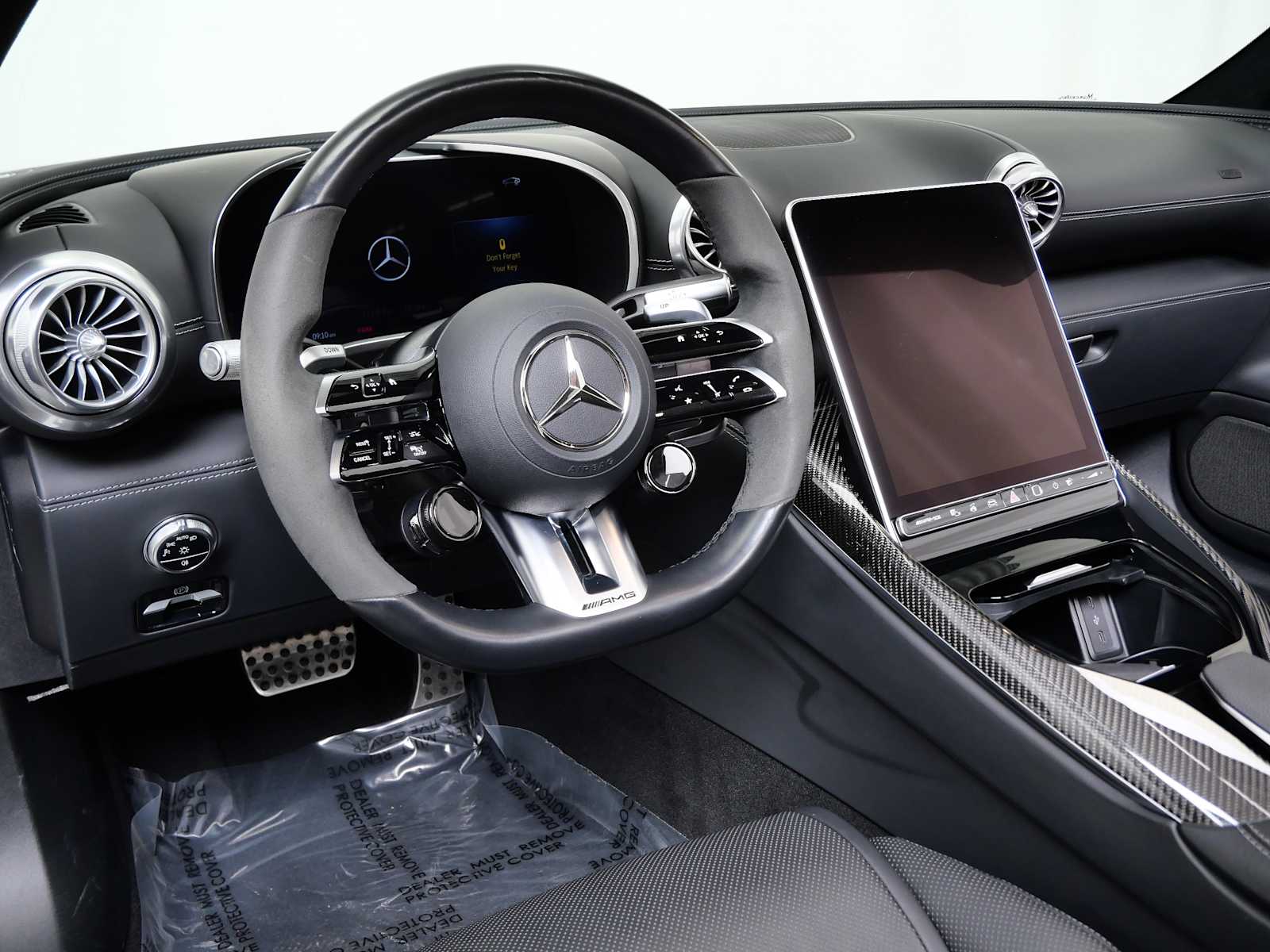 Thumbnail: 2022 Mercedes-Benz SL-Class - 22