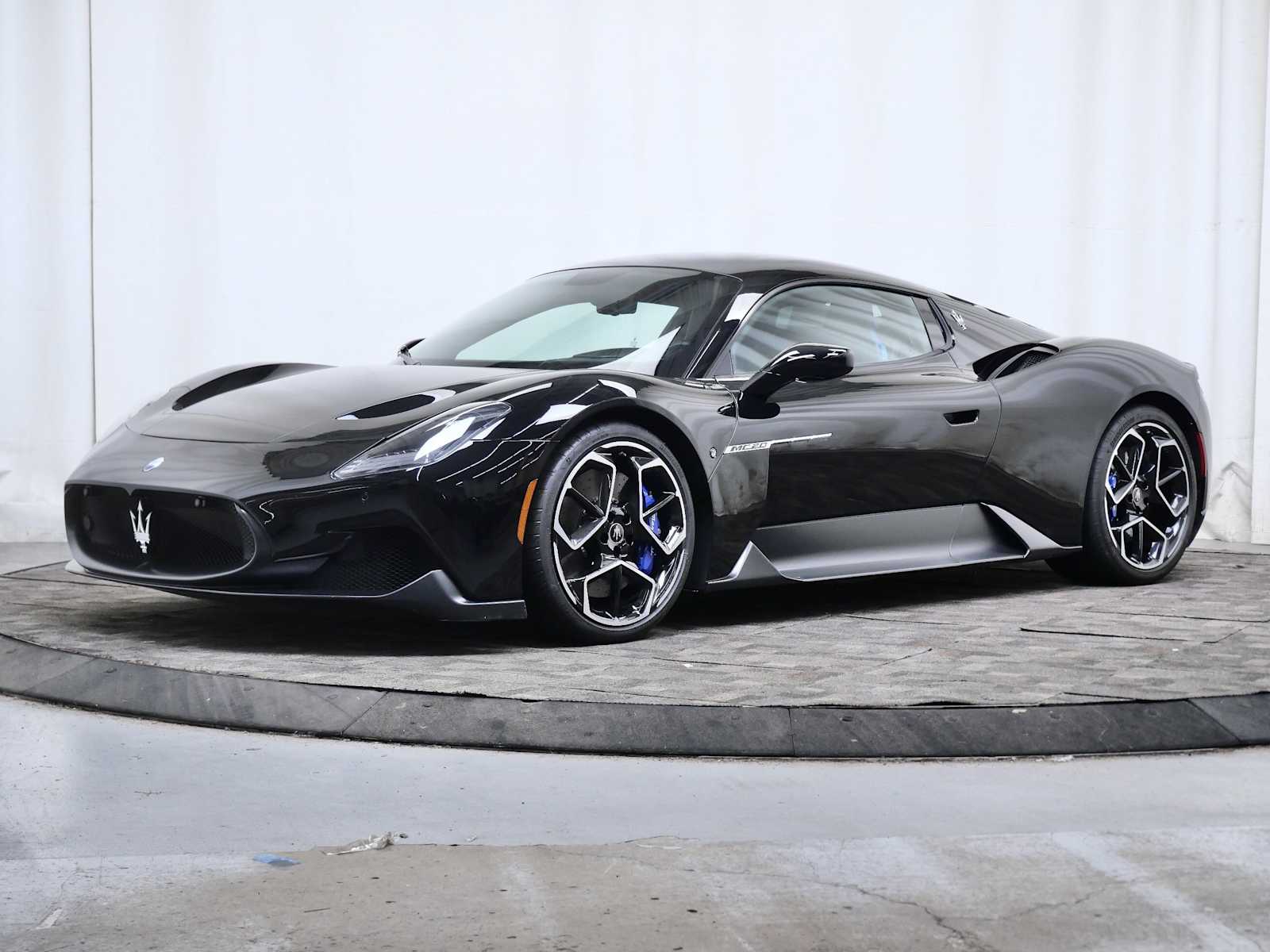 Thumbnail: 2022 Maserati MC20 - 1