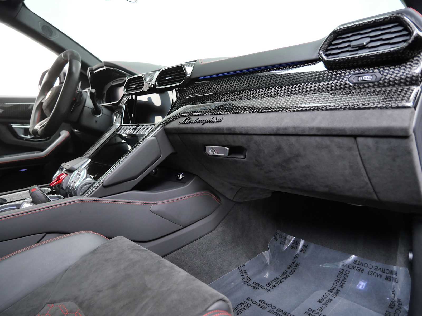 Thumbnail: 2020 Lamborghini Urus - 19