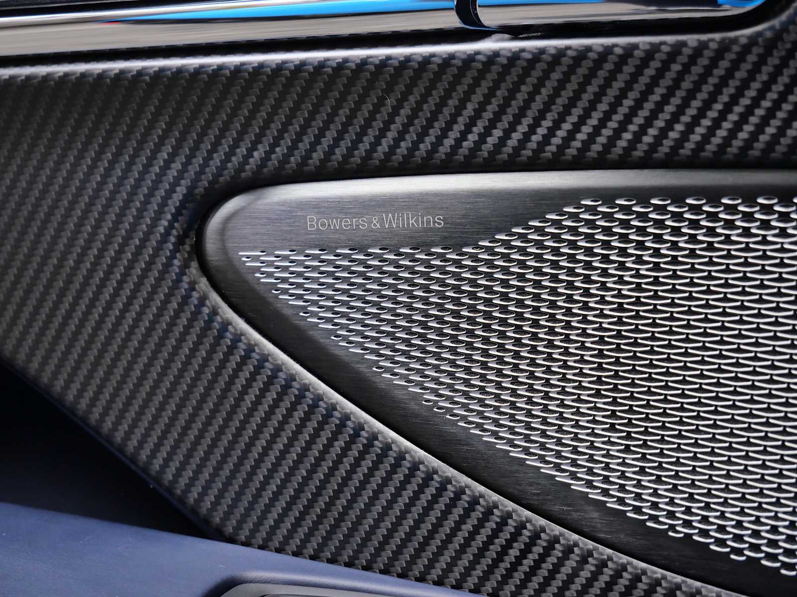 Thumbnail: 2024 Aston Martin DB12 - 32