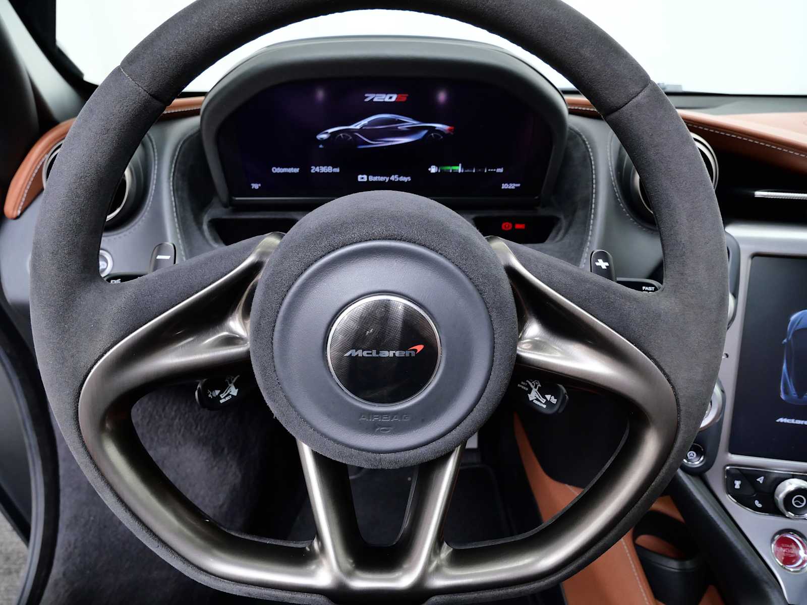Thumbnail: 2018 Mclaren 720S - 22