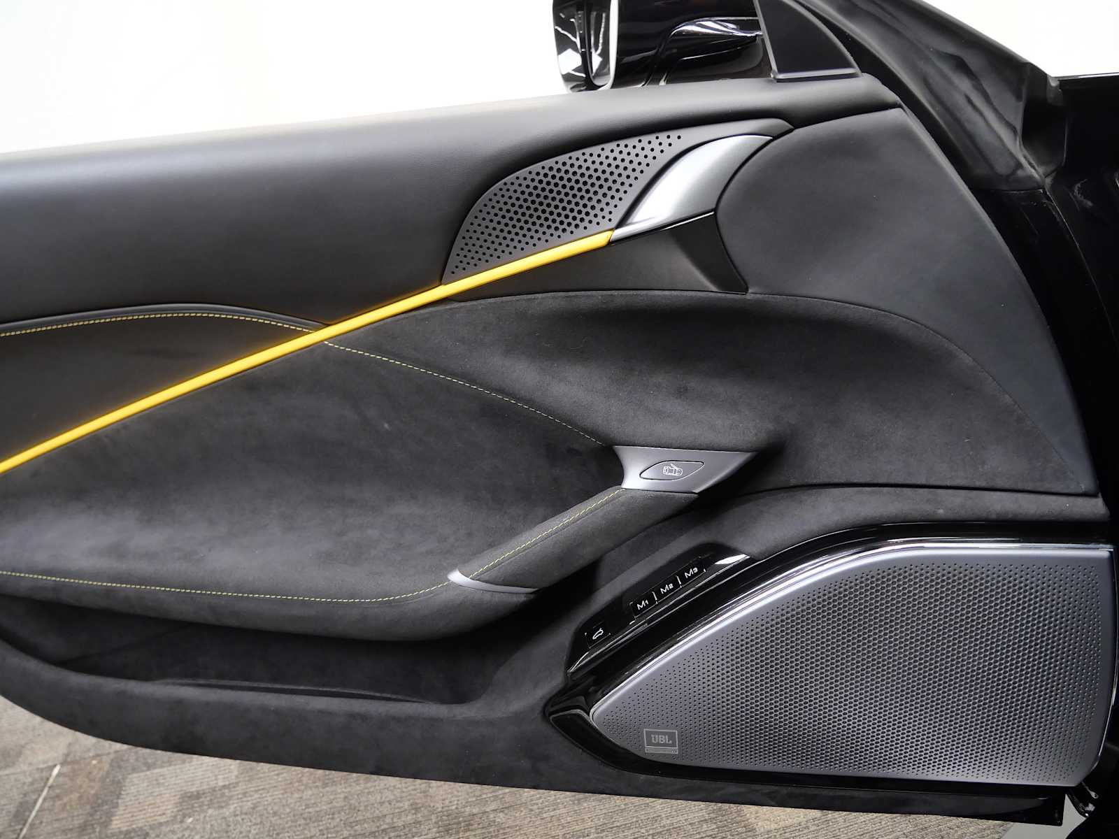 Thumbnail: 2024 Ferrari Roma - 26