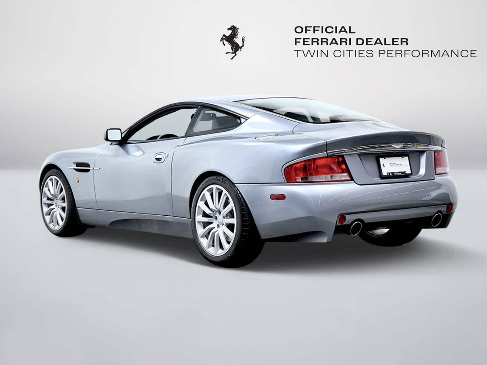 Thumbnail: 2003 Aston Martin Vanquish - 3