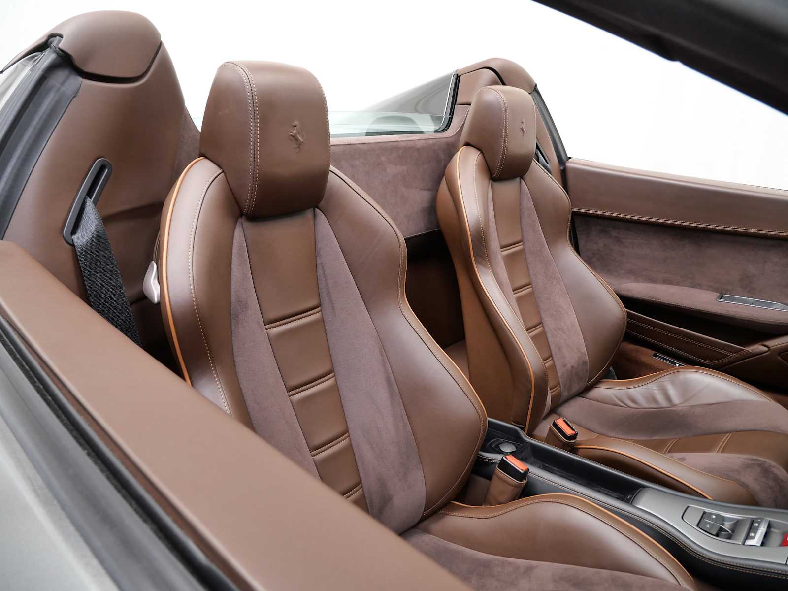 Thumbnail: 2014 Ferrari 458 - 15